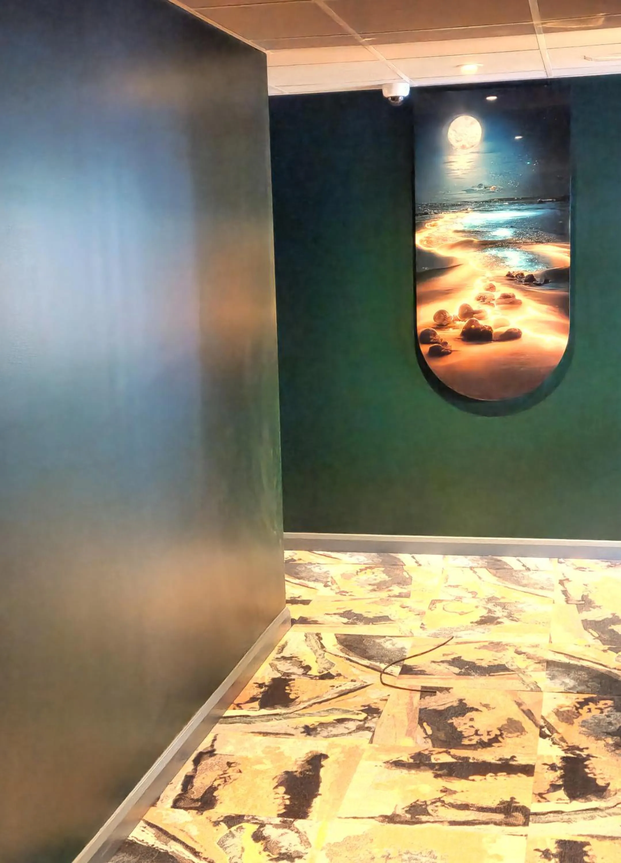 Decorative detail in Pinnacle Suites Hotel