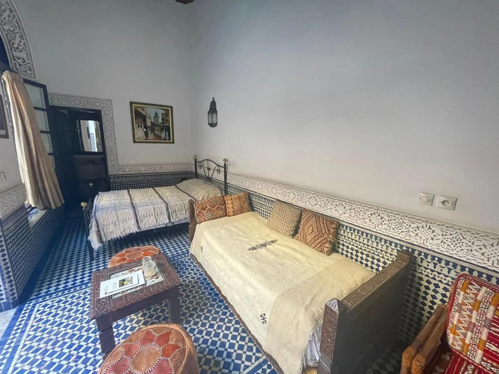 Living room, Bed in Riad Fes Baraka & SPA