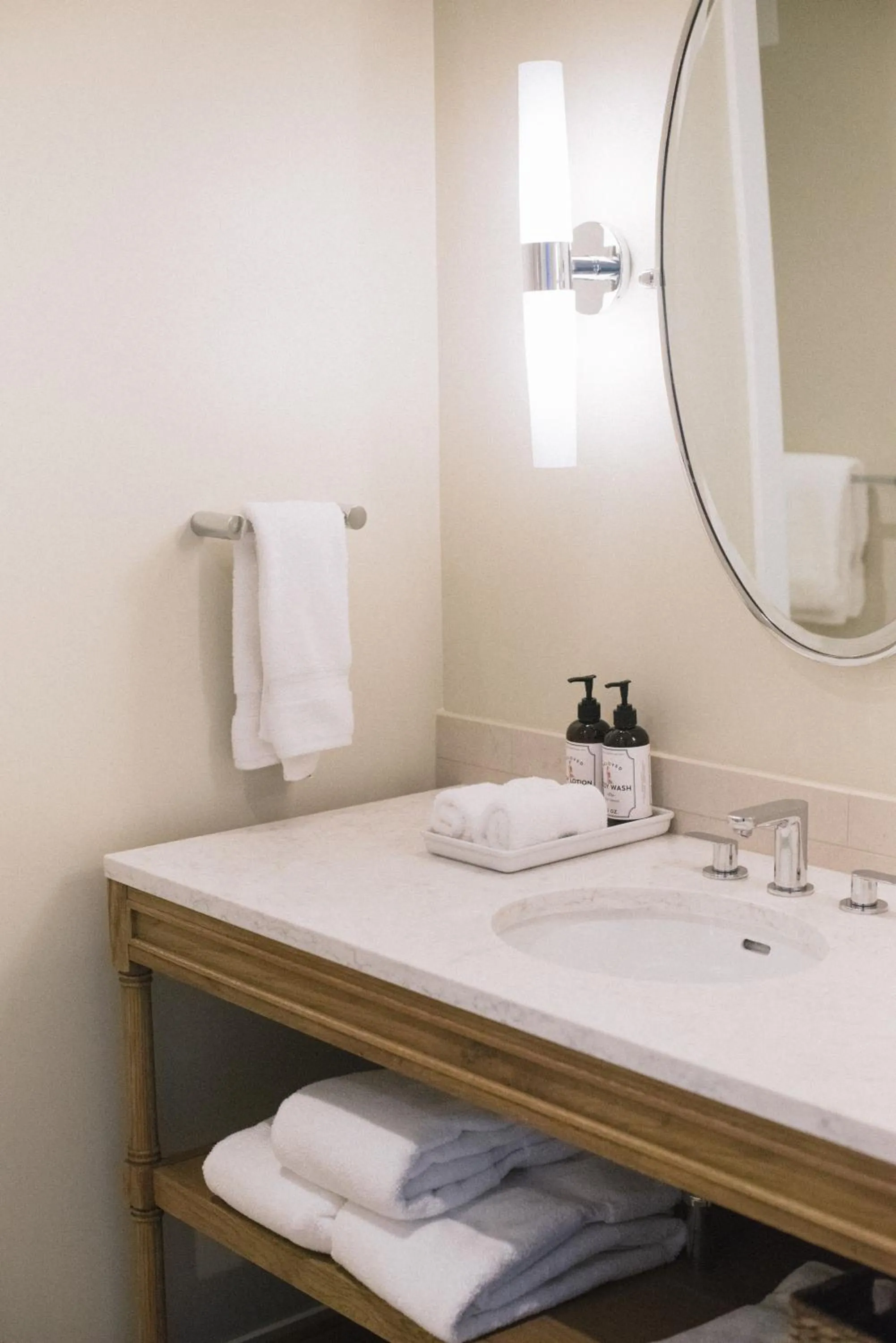 Outlook Inn on Orcas Island