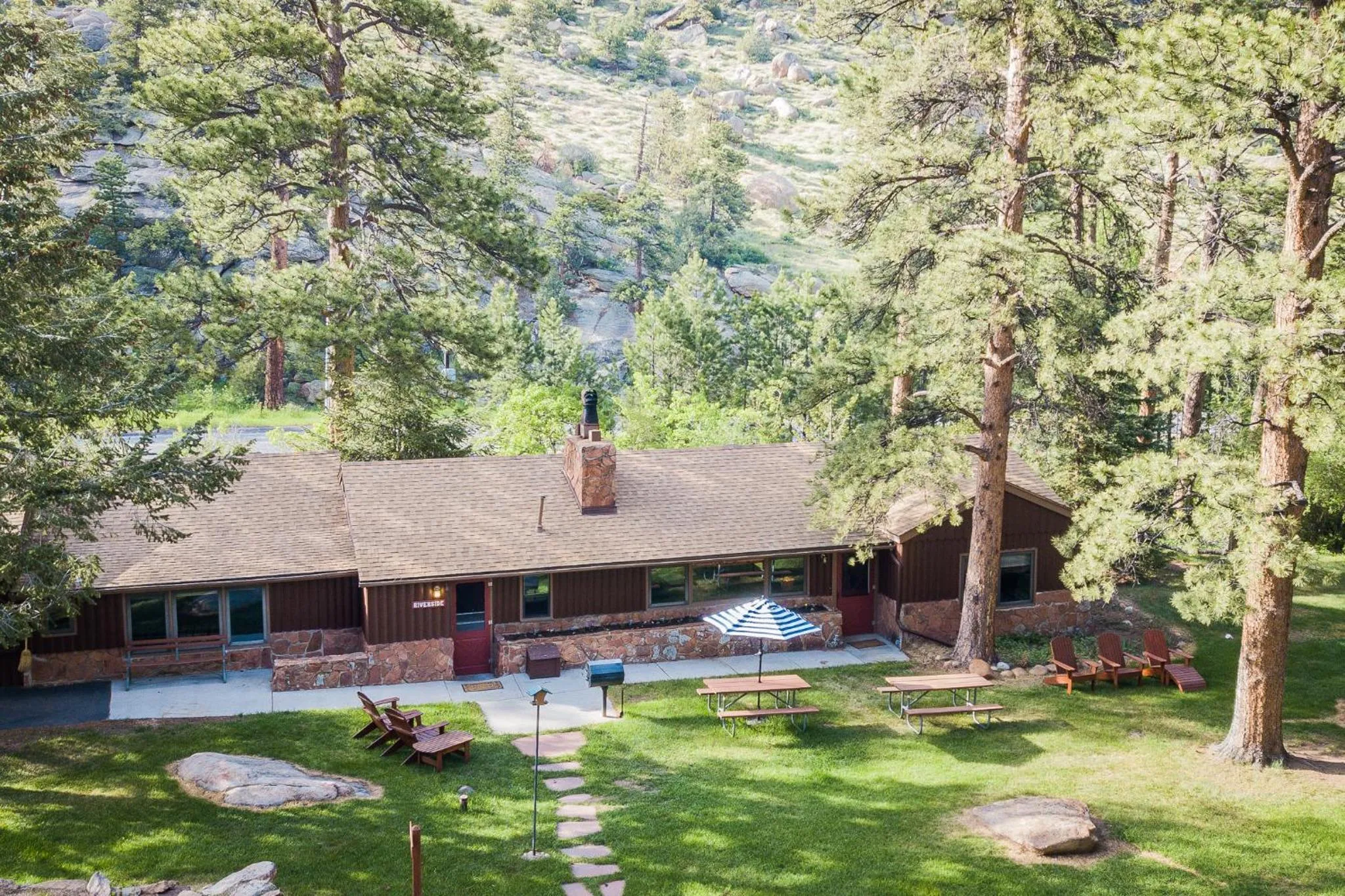 Property building in Castle Mountain Lodge
