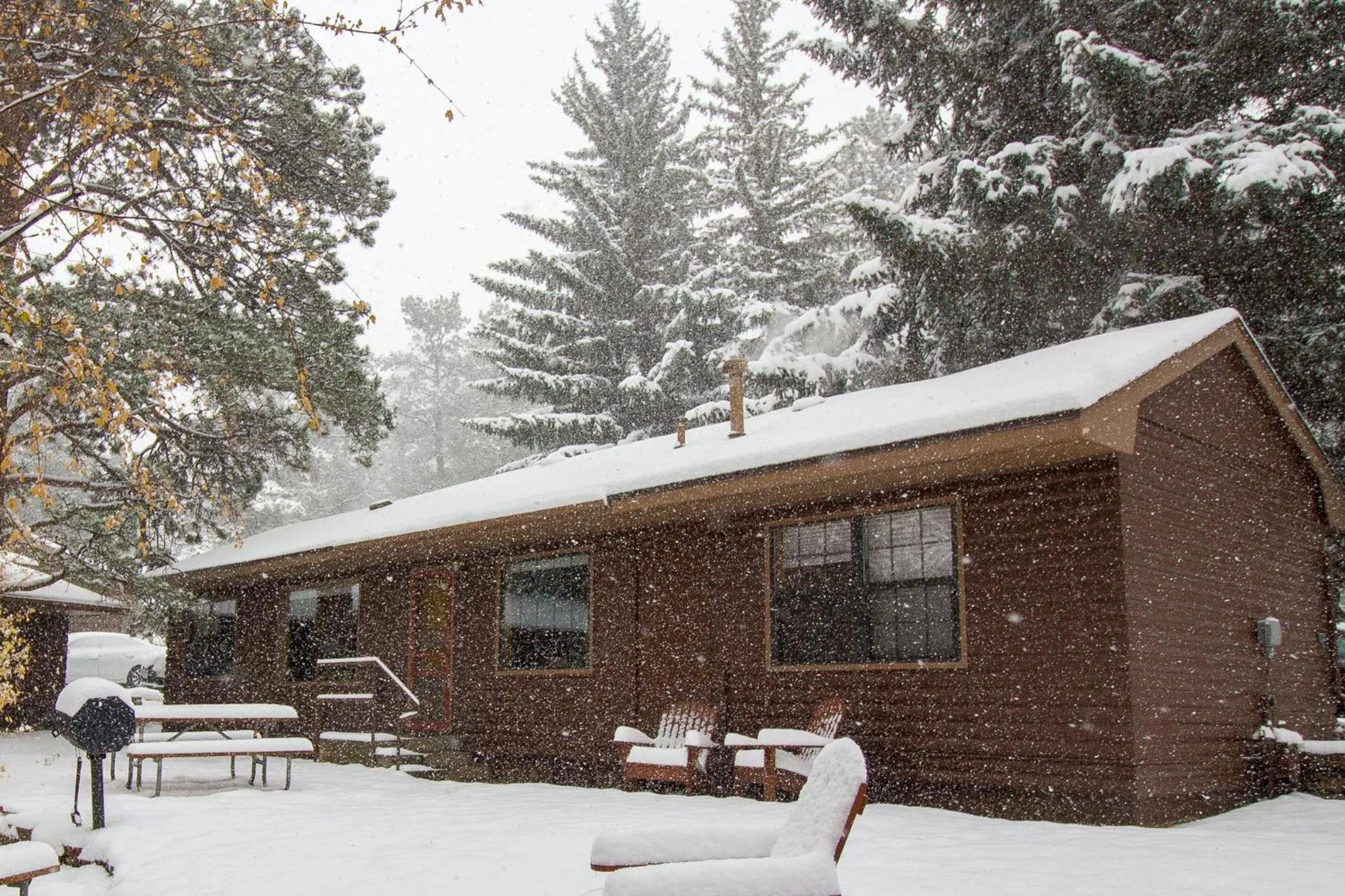 Property building in Castle Mountain Lodge