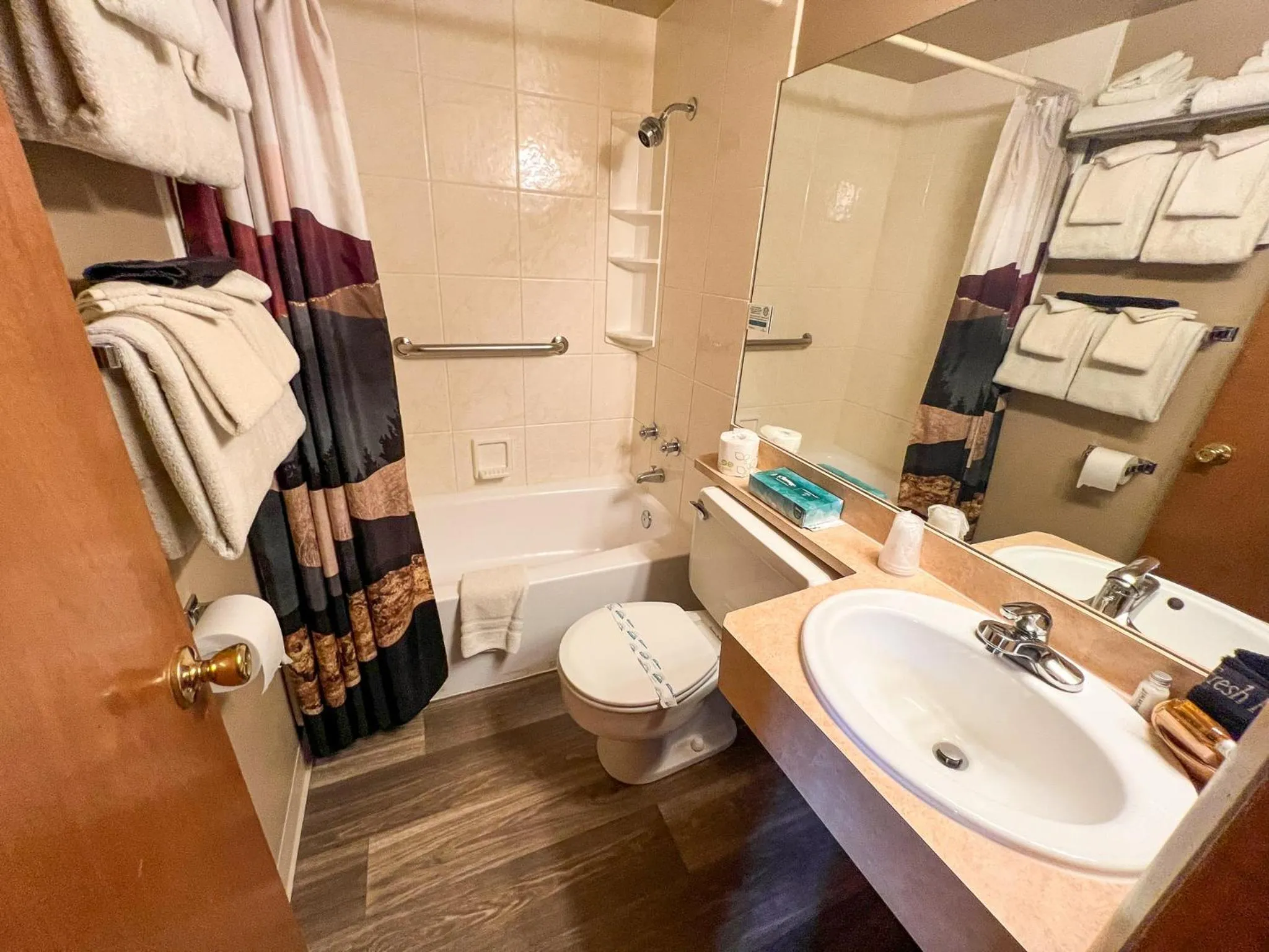 Shower in Castle Mountain Lodge