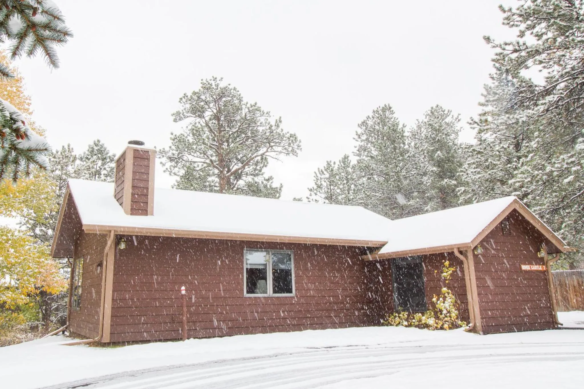 Property building in Castle Mountain Lodge