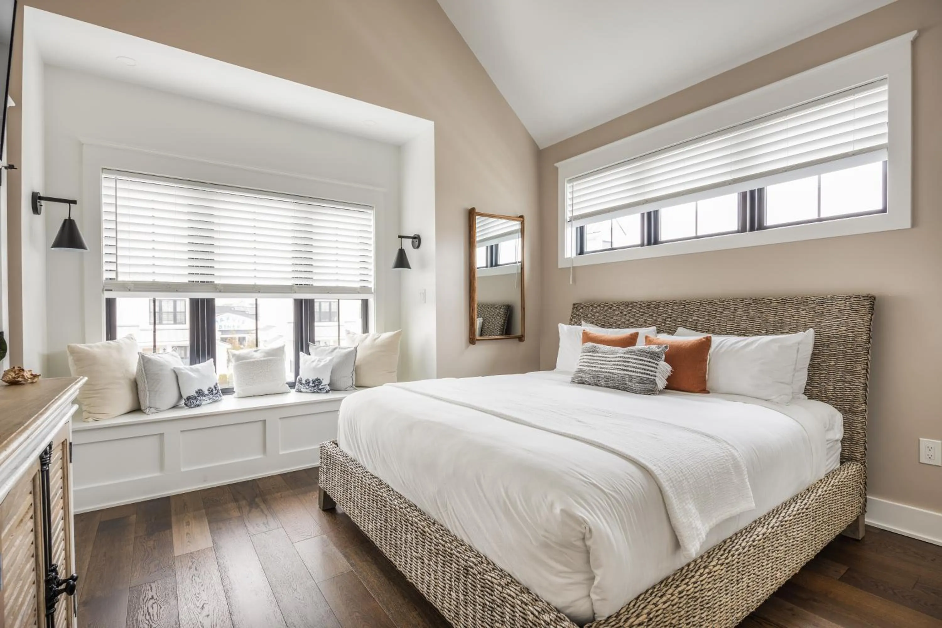 Bedroom, Bed in The Hen Houses