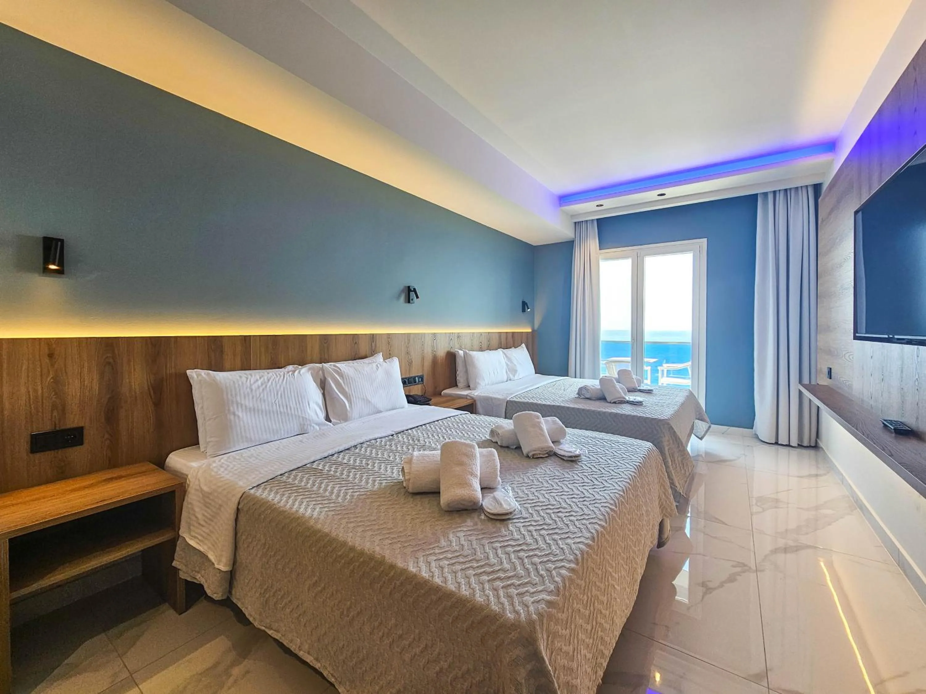 Bedroom, Bed in AKTEON GIRNI