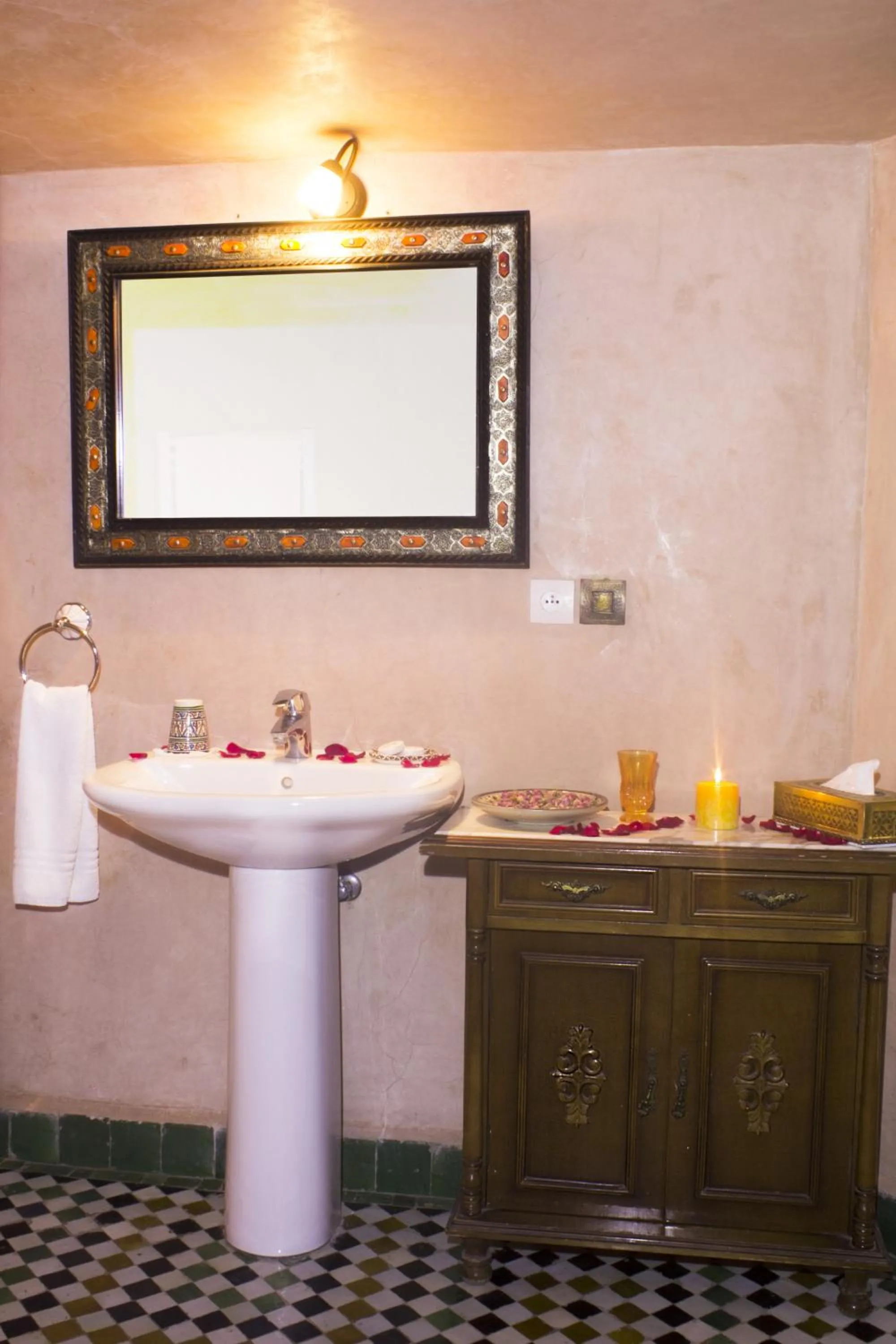 Bathroom in Riad Alya
