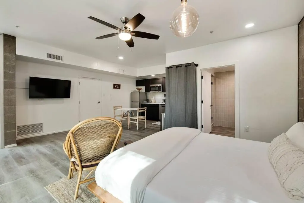 Bed in Tempe Lofty Studios