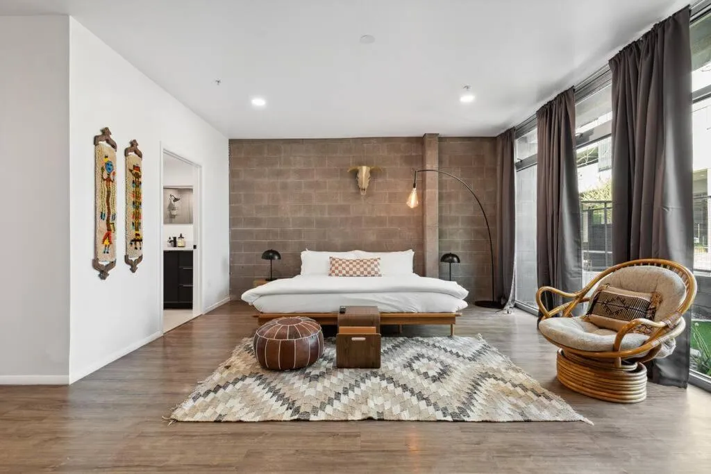 Bed in Tempe Lofty Studios