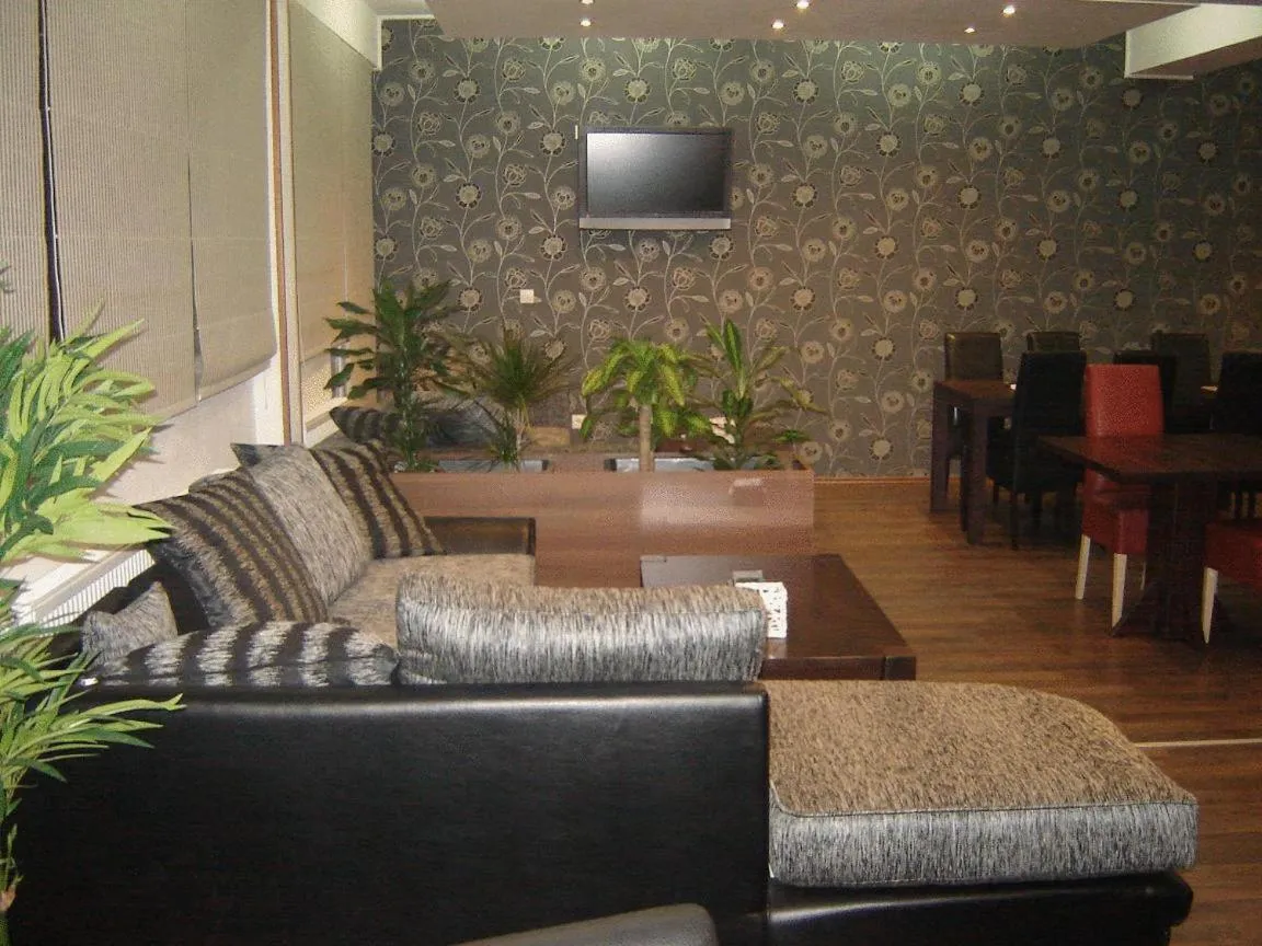 Lounge or bar in Ahar