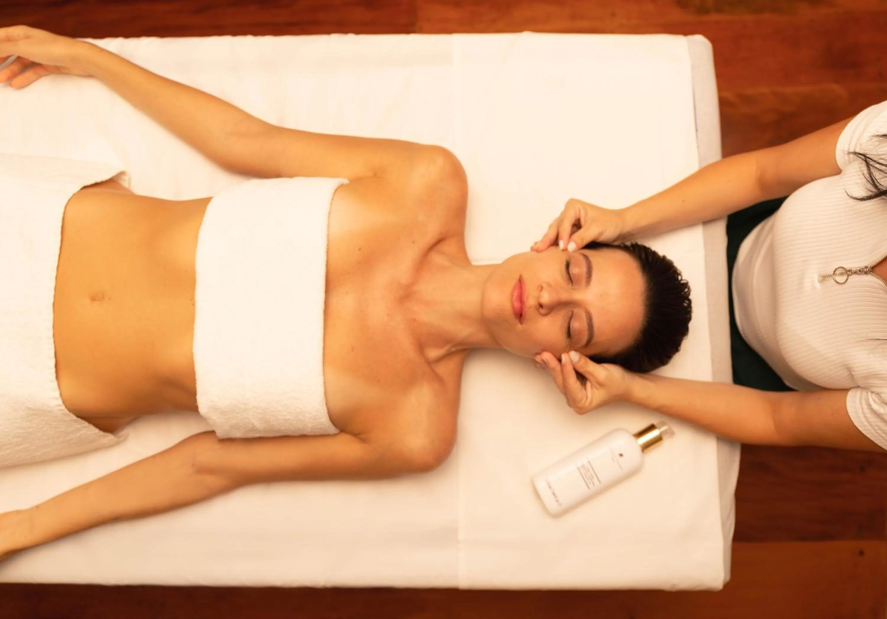 Massage in Duke Beach Hotel Maresias