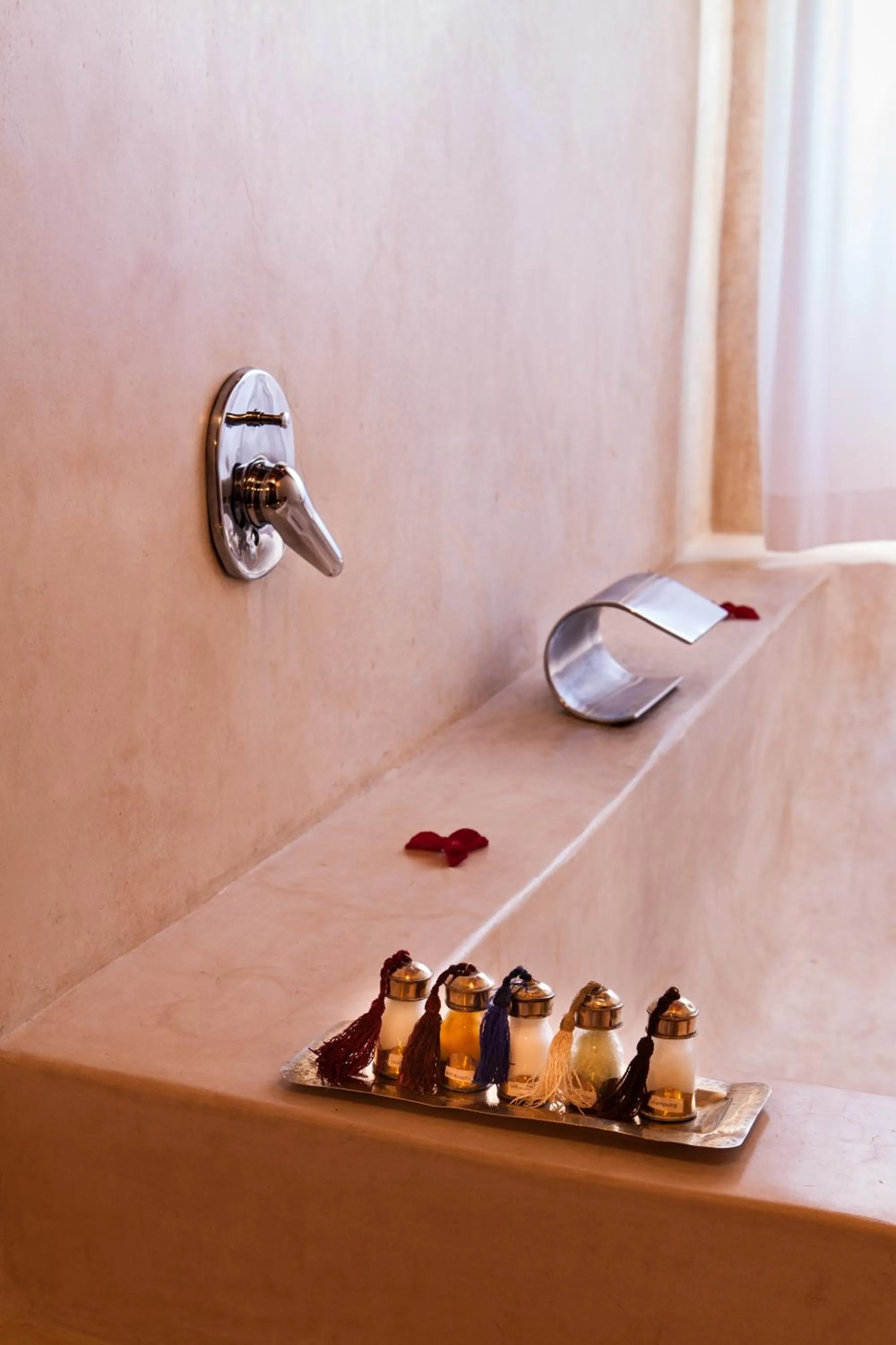 Decorative detail in Riad Chbanate