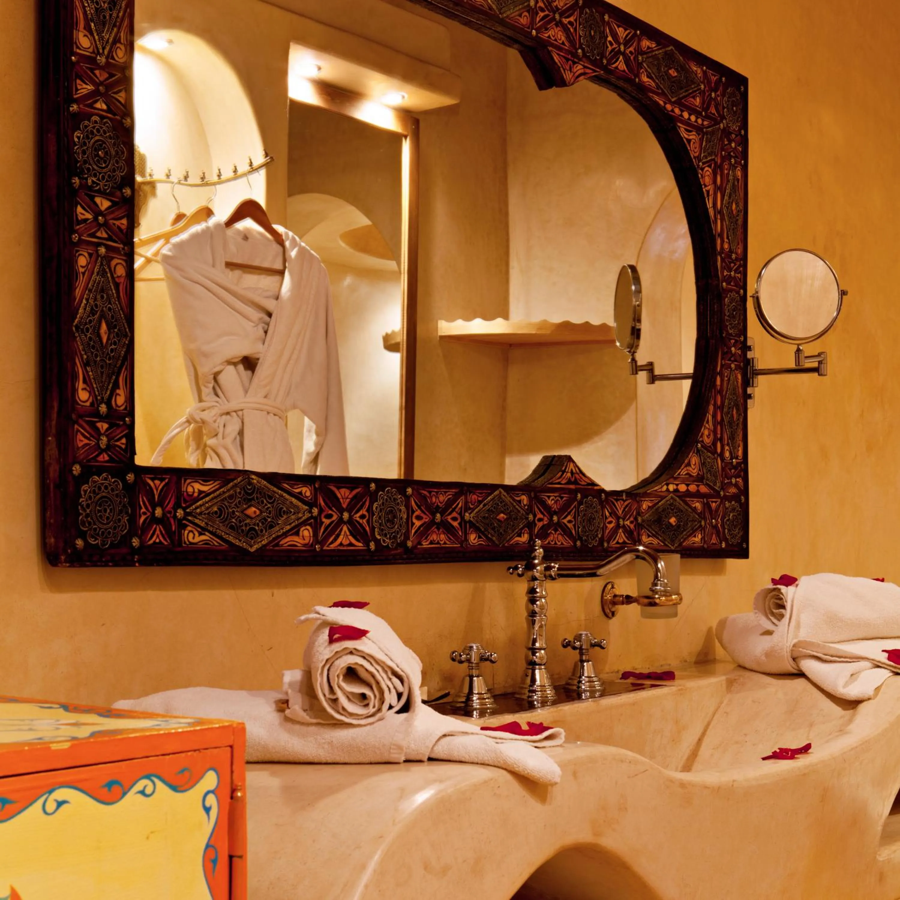 Bathroom in Riad Chbanate