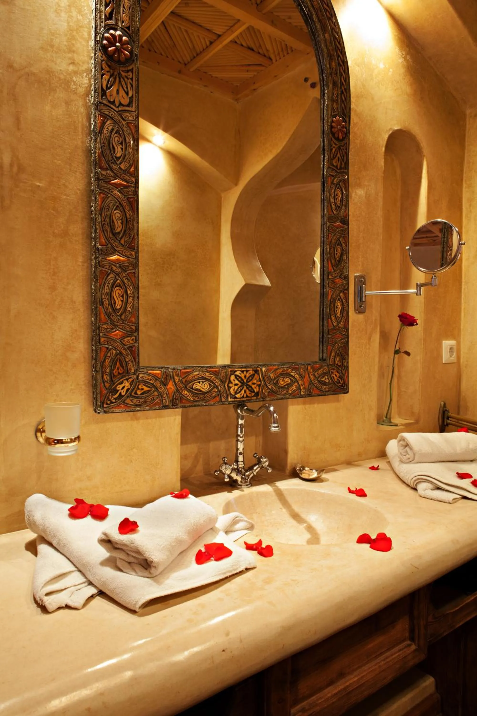 Bathroom in Riad Chbanate
