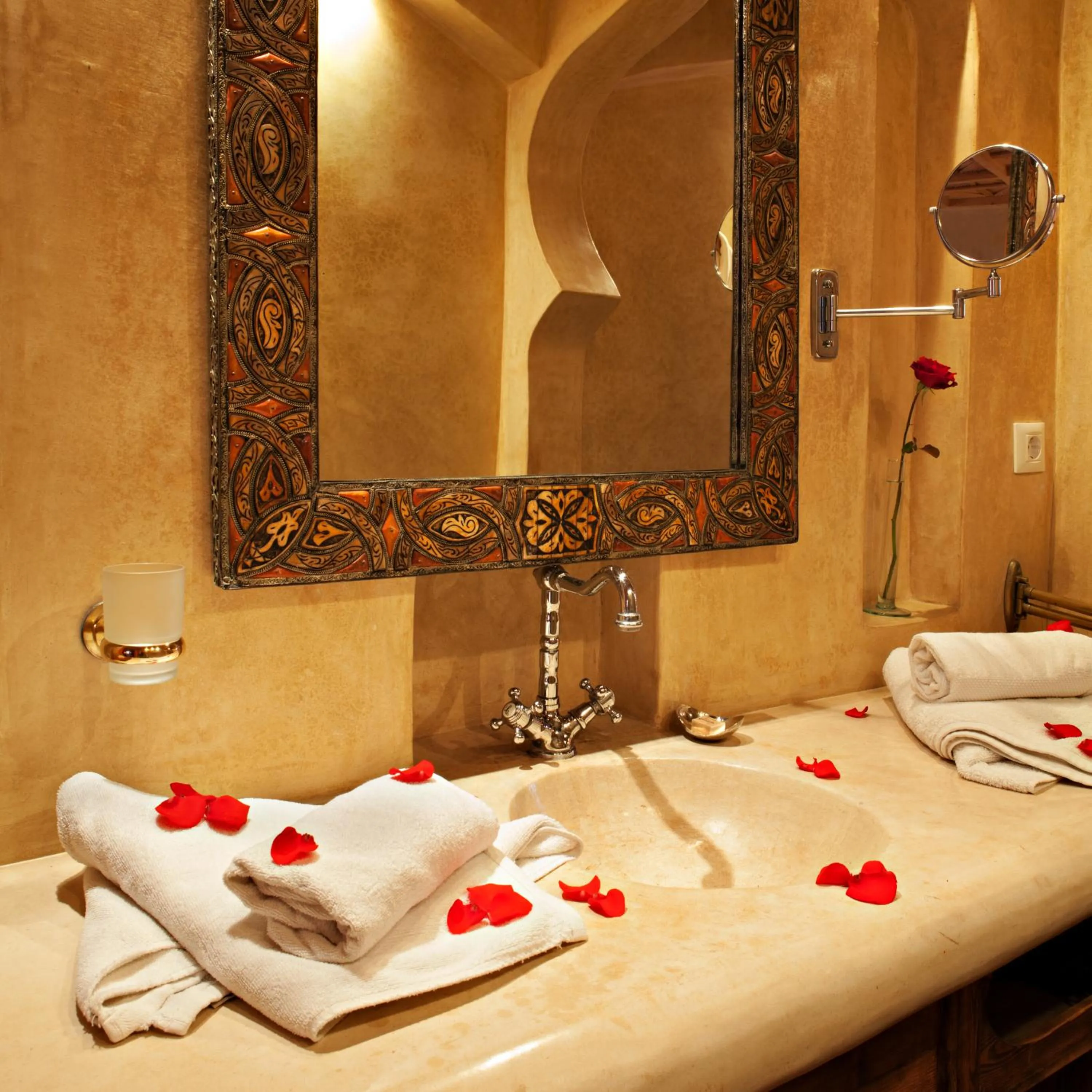 Bathroom in Riad Chbanate