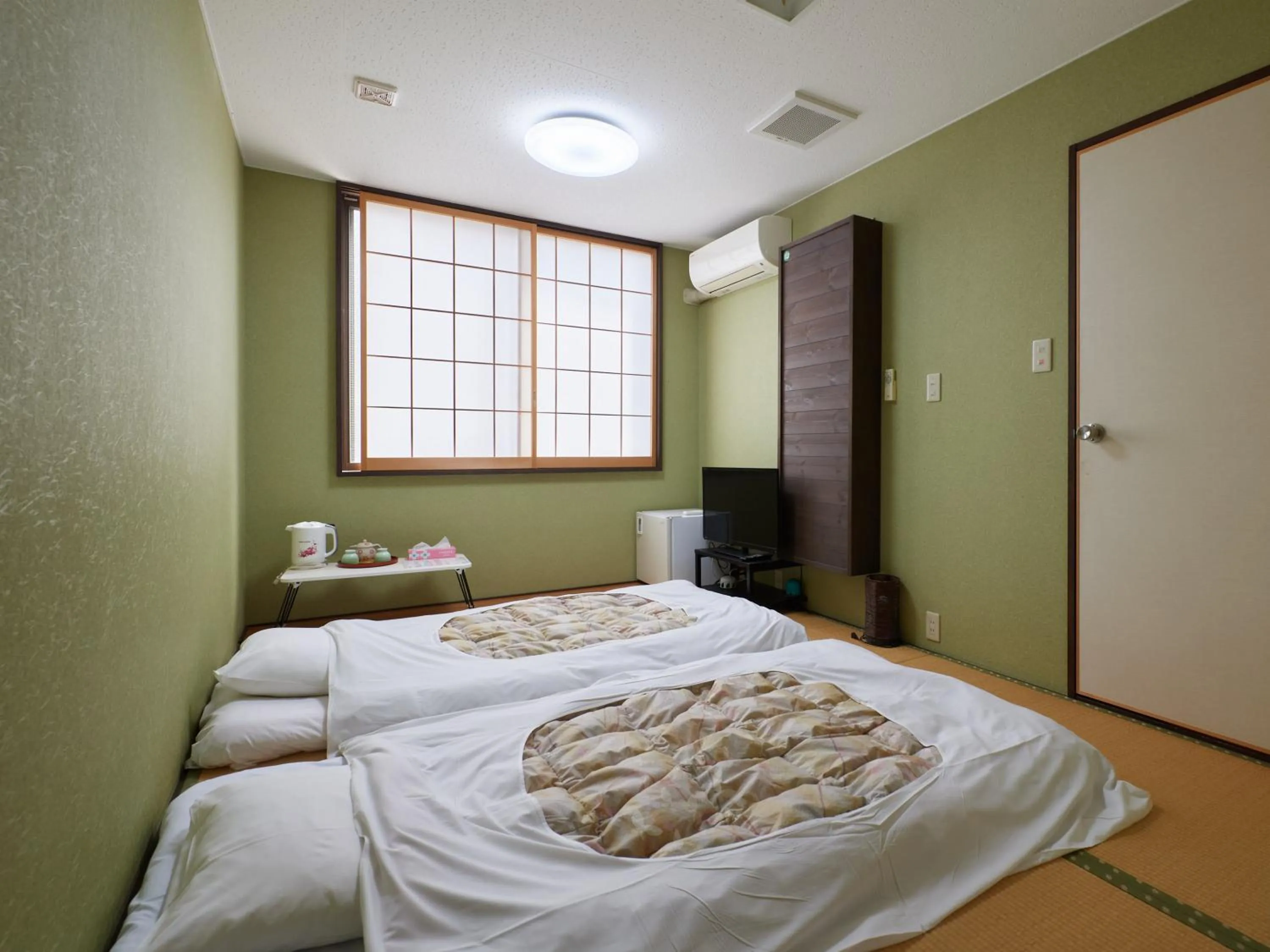 Photo of the whole room in Sakura no Yakata Hotel