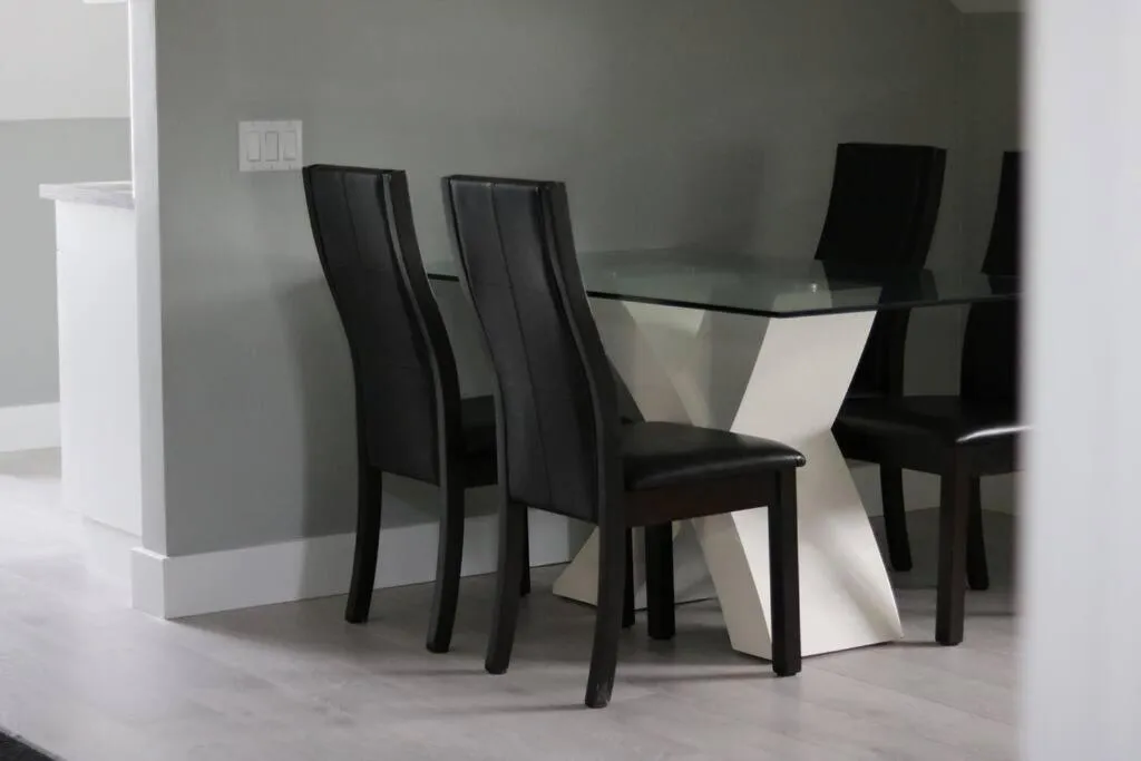 Unique modern luxury 2 bedroom apartment rental