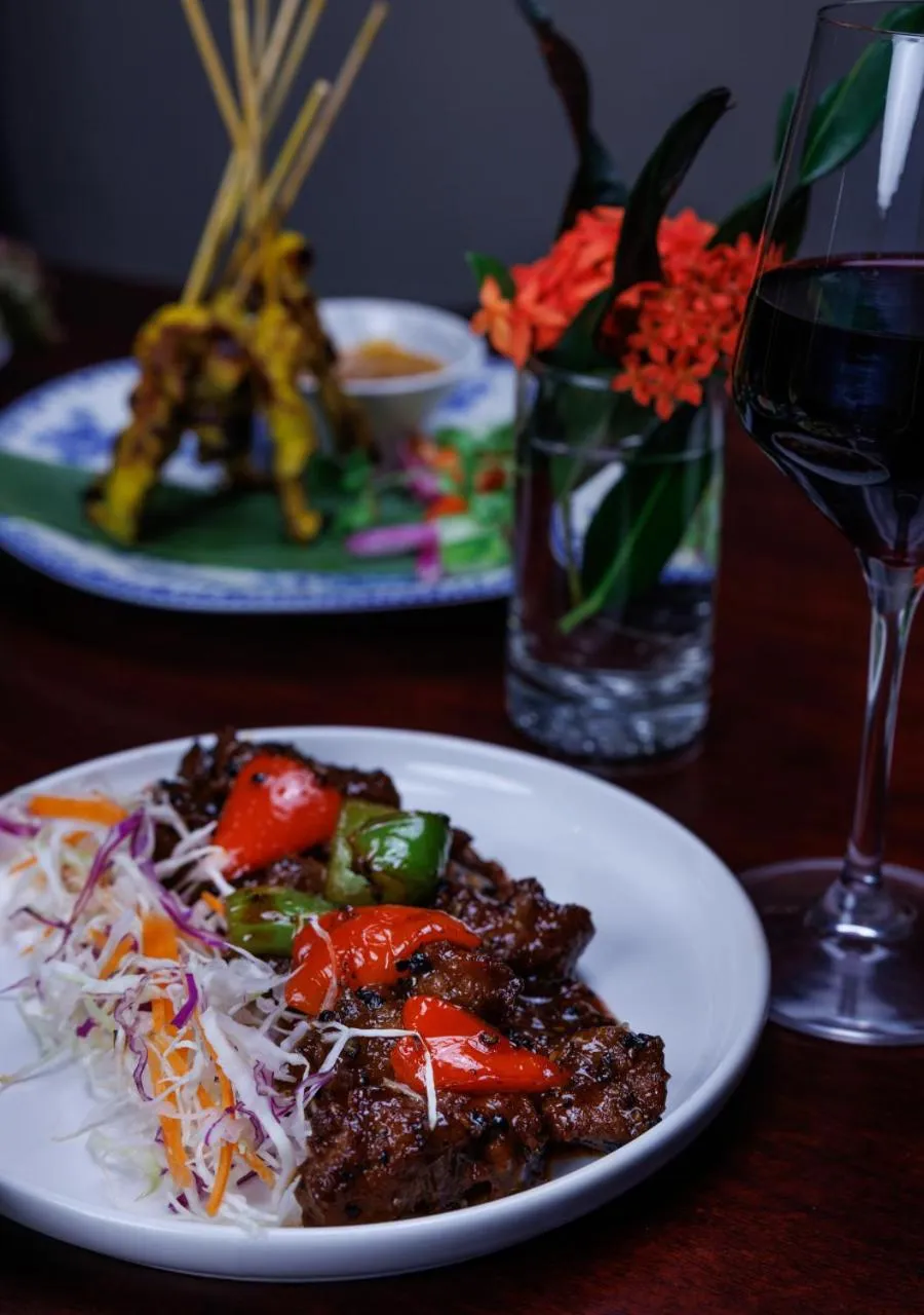 Restaurant/places to eat in Shangri-La Yanuca Island, Fiji