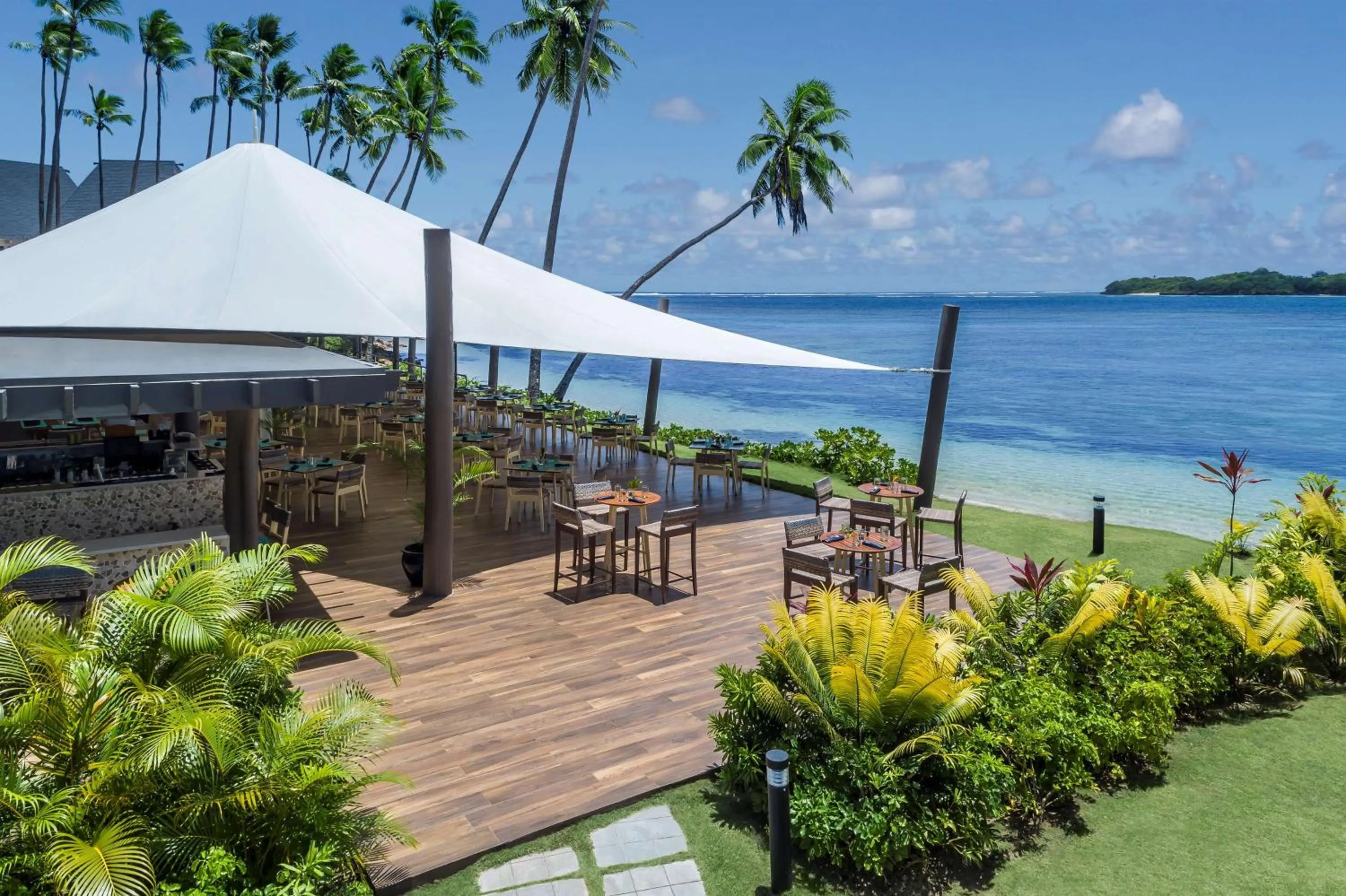 Restaurant/places to eat in Shangri-La Yanuca Island, Fiji