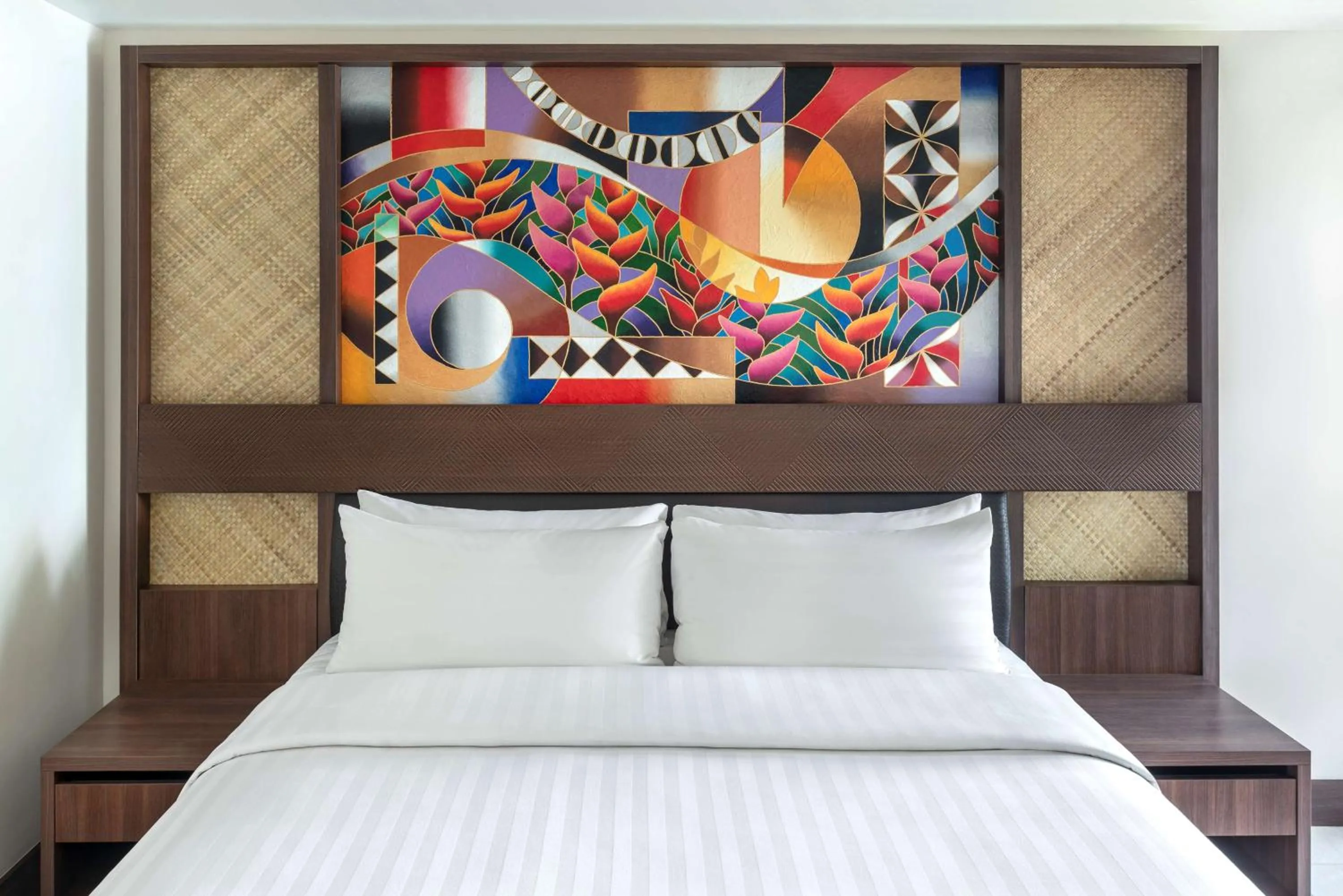 Photo of the whole room, Bed in Shangri-La Yanuca Island, Fiji