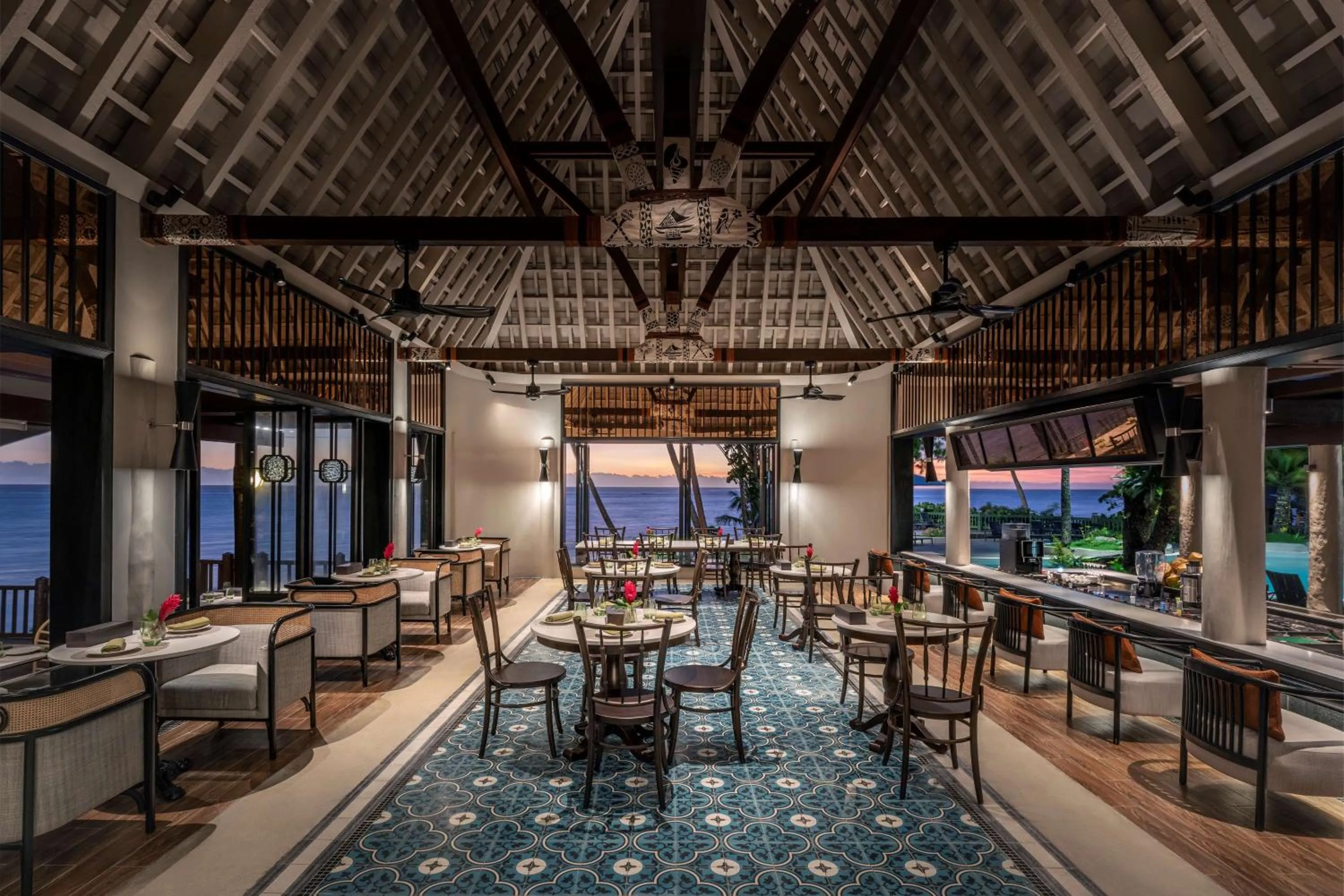 Restaurant/places to eat in Shangri-La Yanuca Island, Fiji