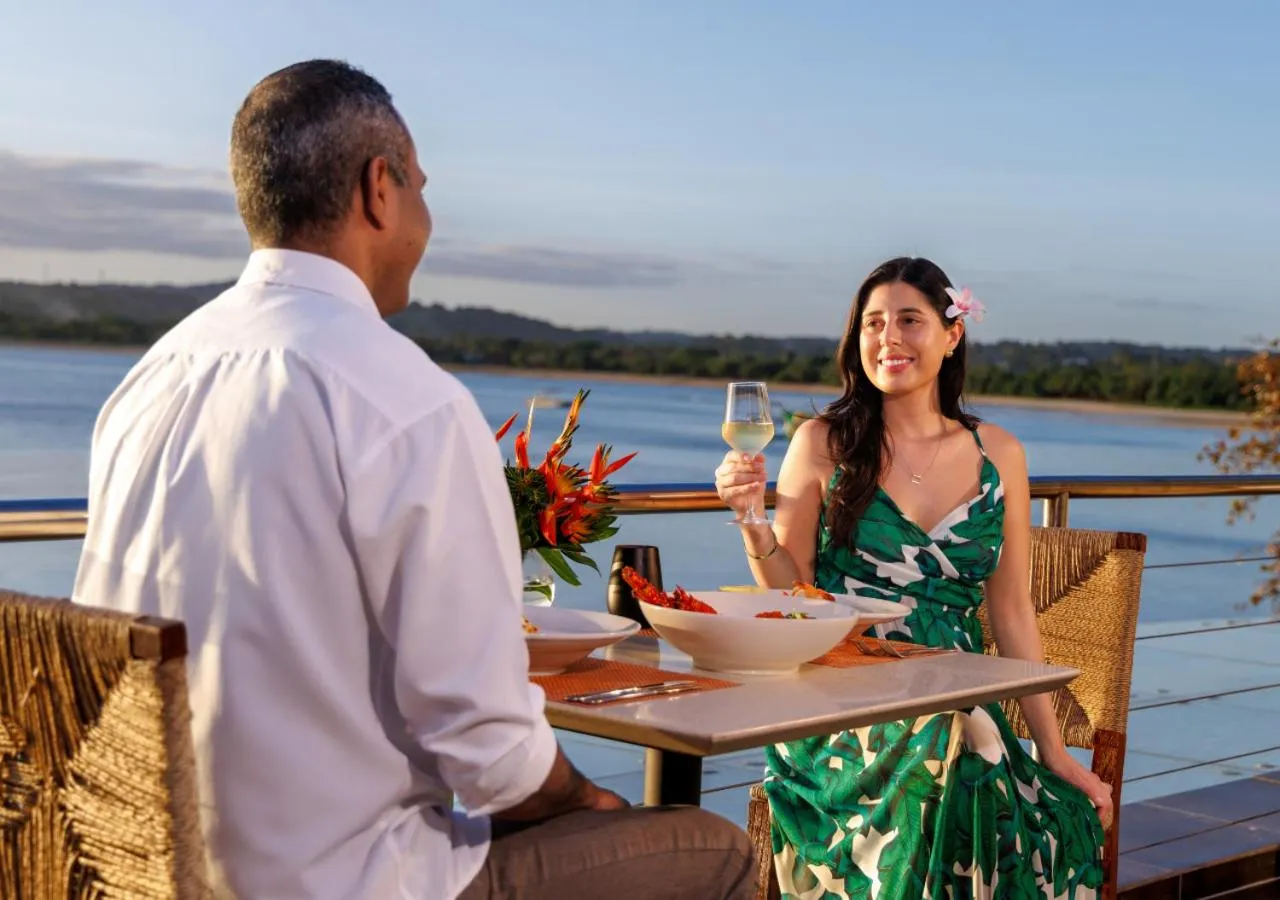 Restaurant/places to eat in Shangri-La Yanuca Island, Fiji