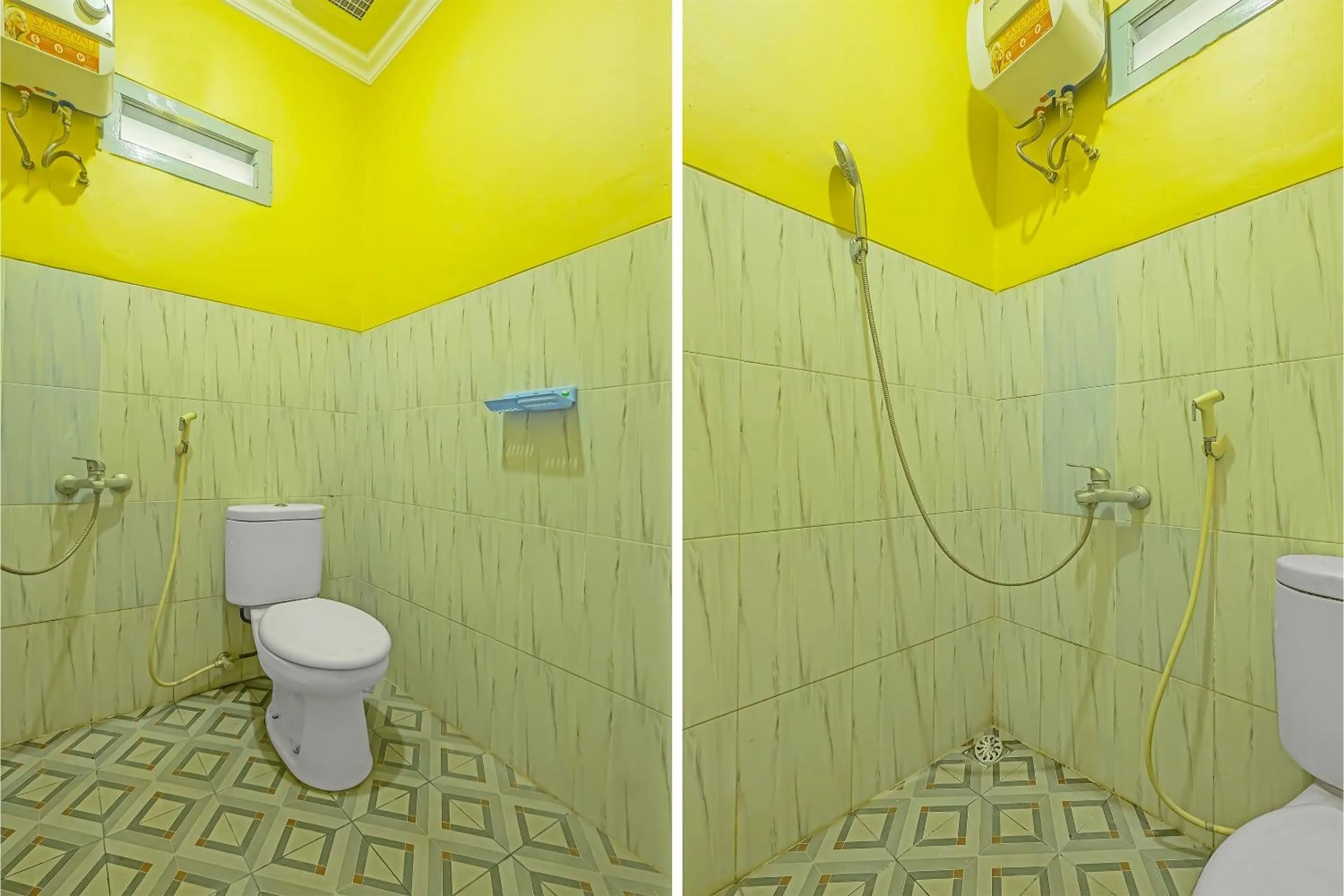 Bathroom in OYO 92483 Hotel Kirana