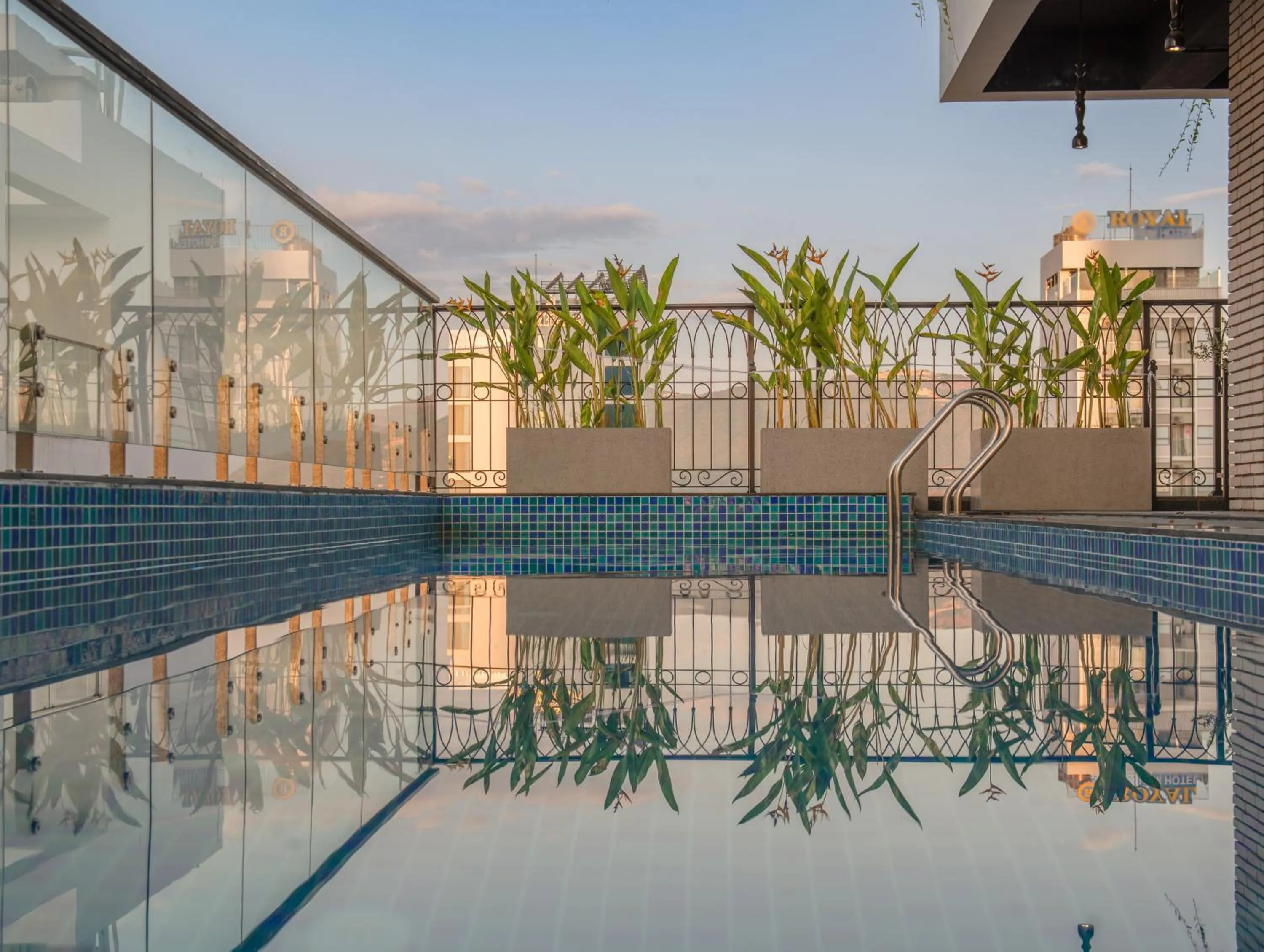 Day in Aaron Boutique Hotel