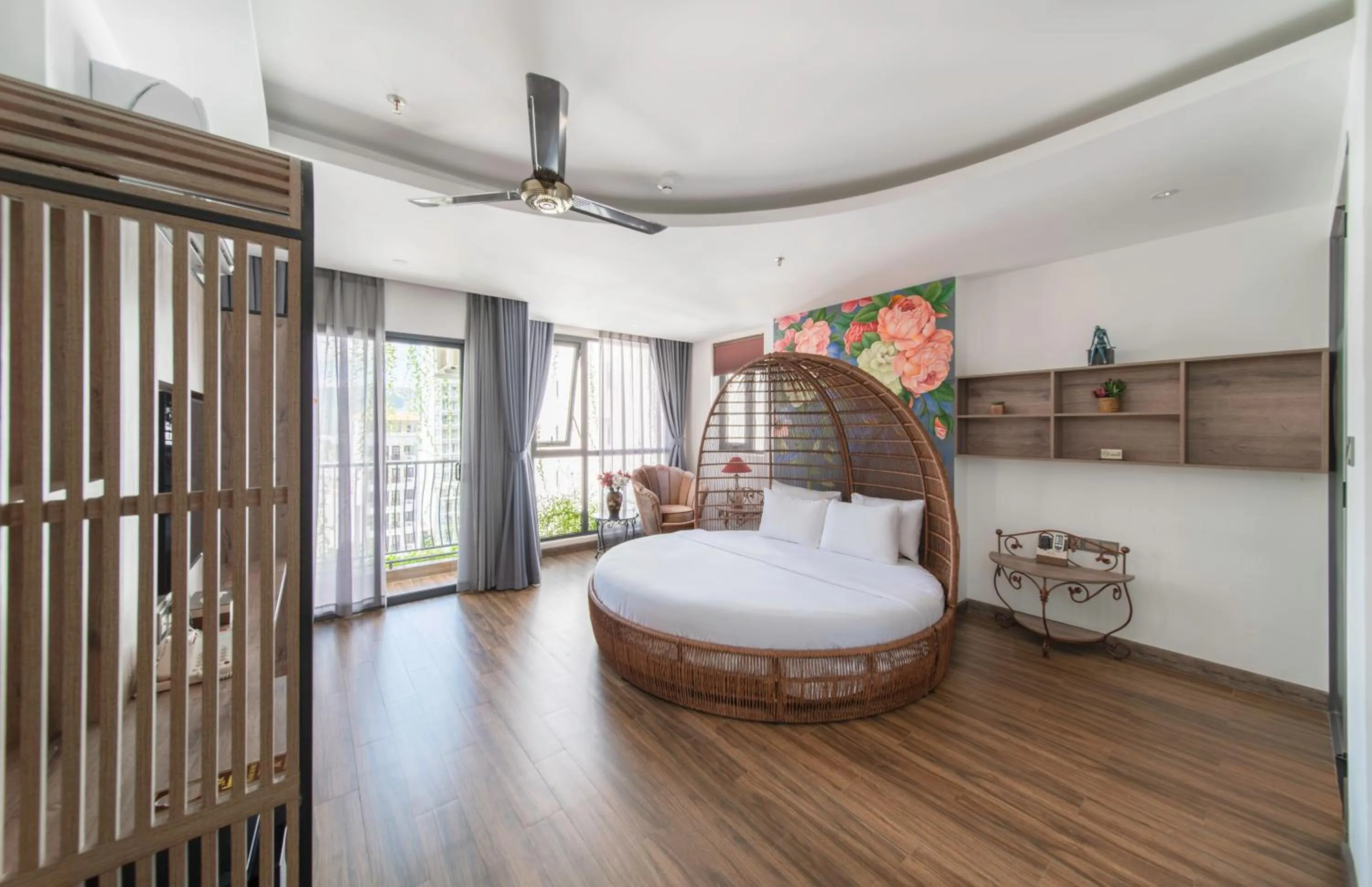 Bed in Aaron Boutique Hotel