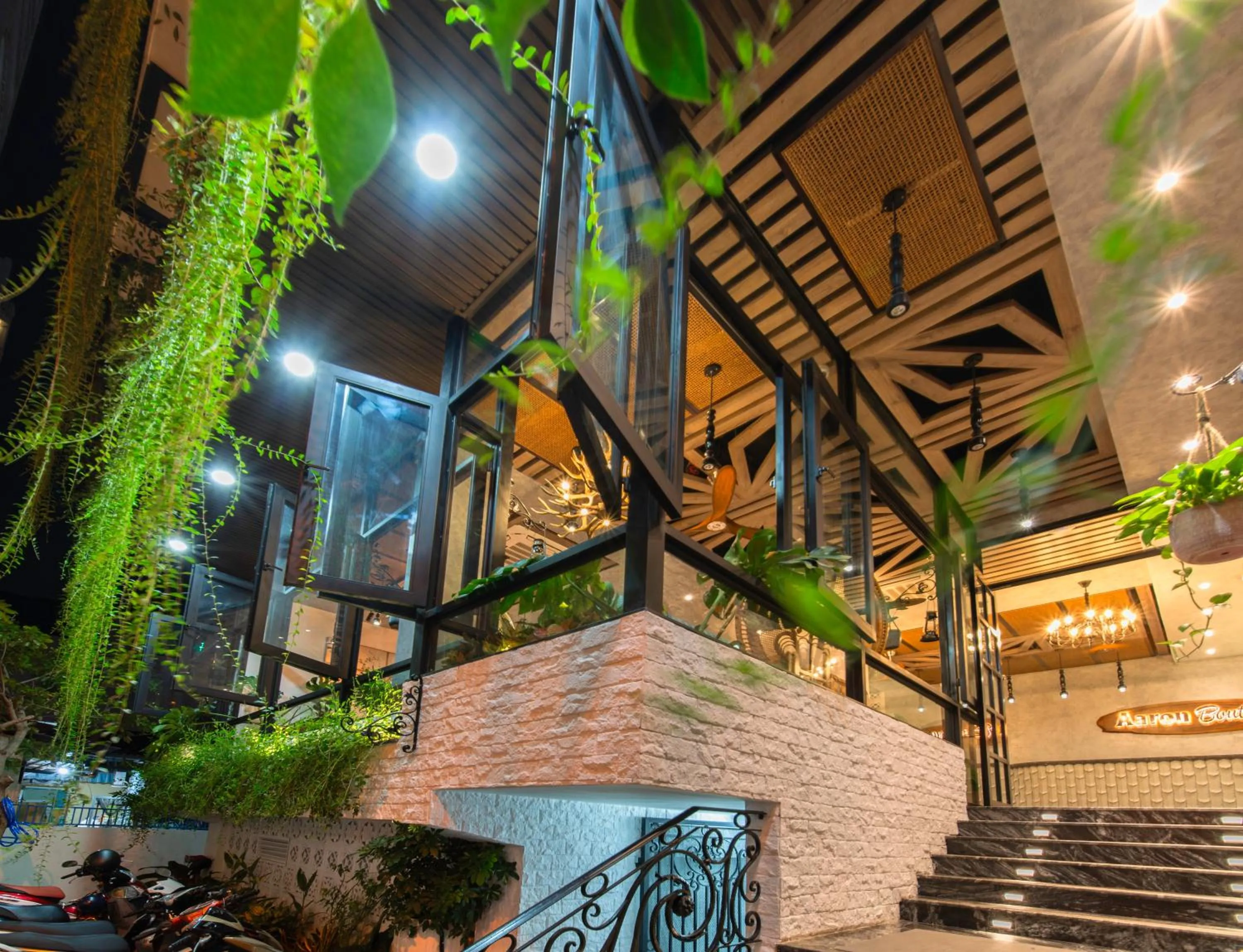 Property building in Aaron Boutique Hotel