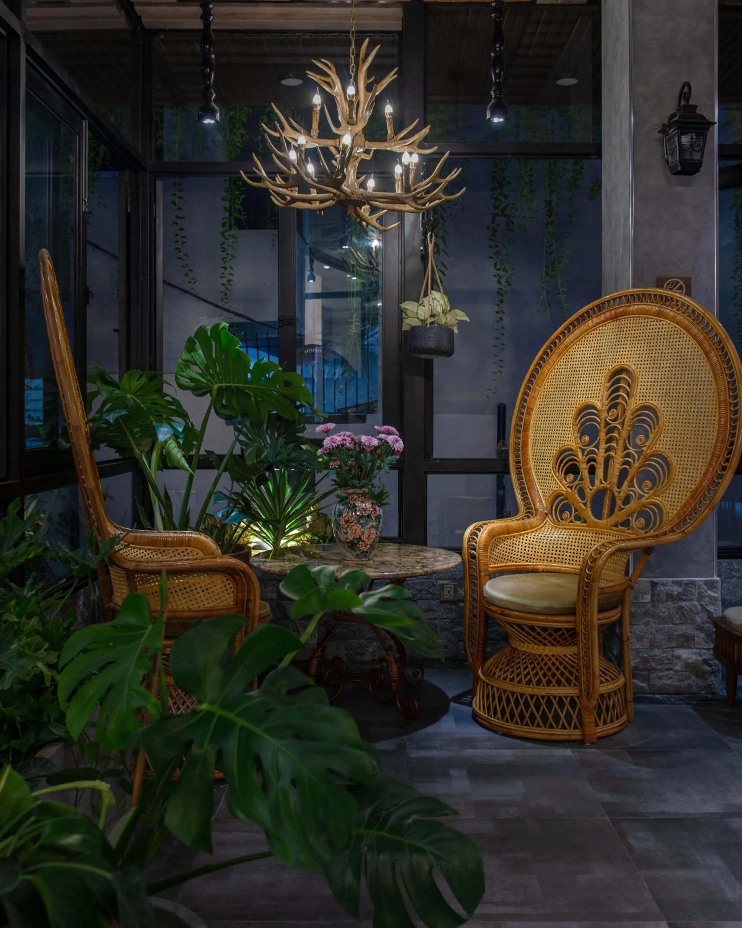 Night in Aaron Boutique Hotel