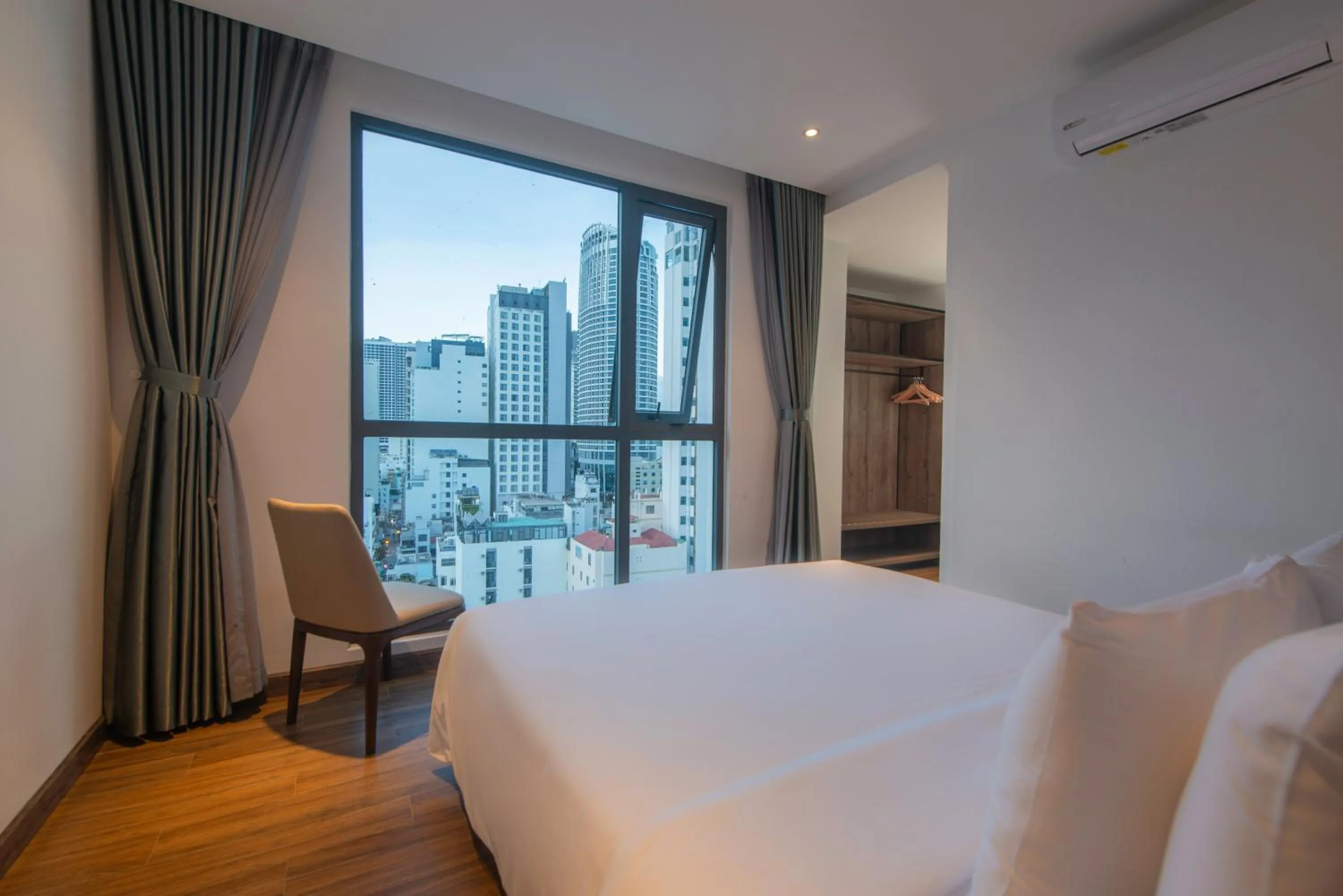 Bed in Aaron Boutique Hotel