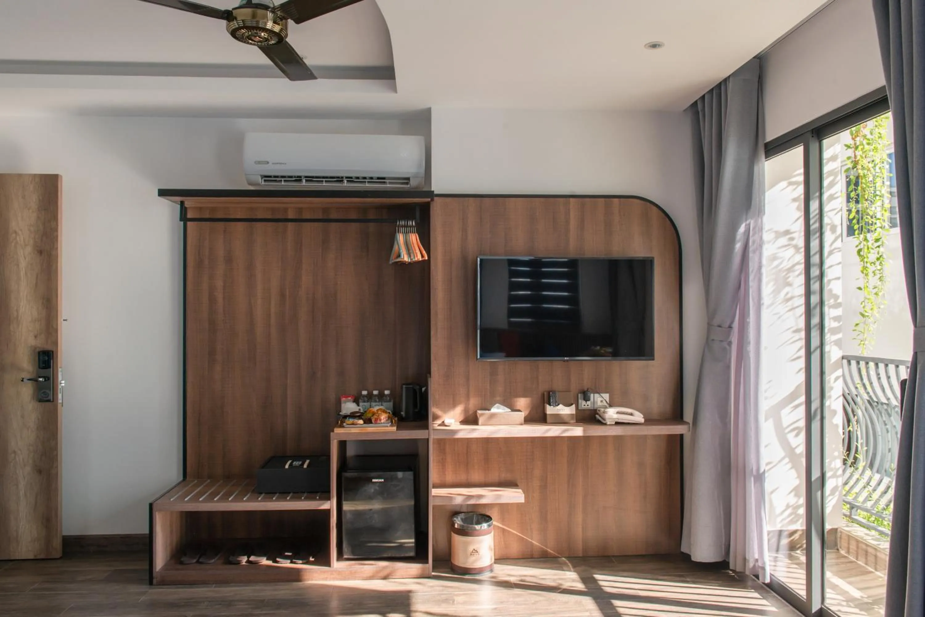 TV and multimedia in Aaron Boutique Hotel