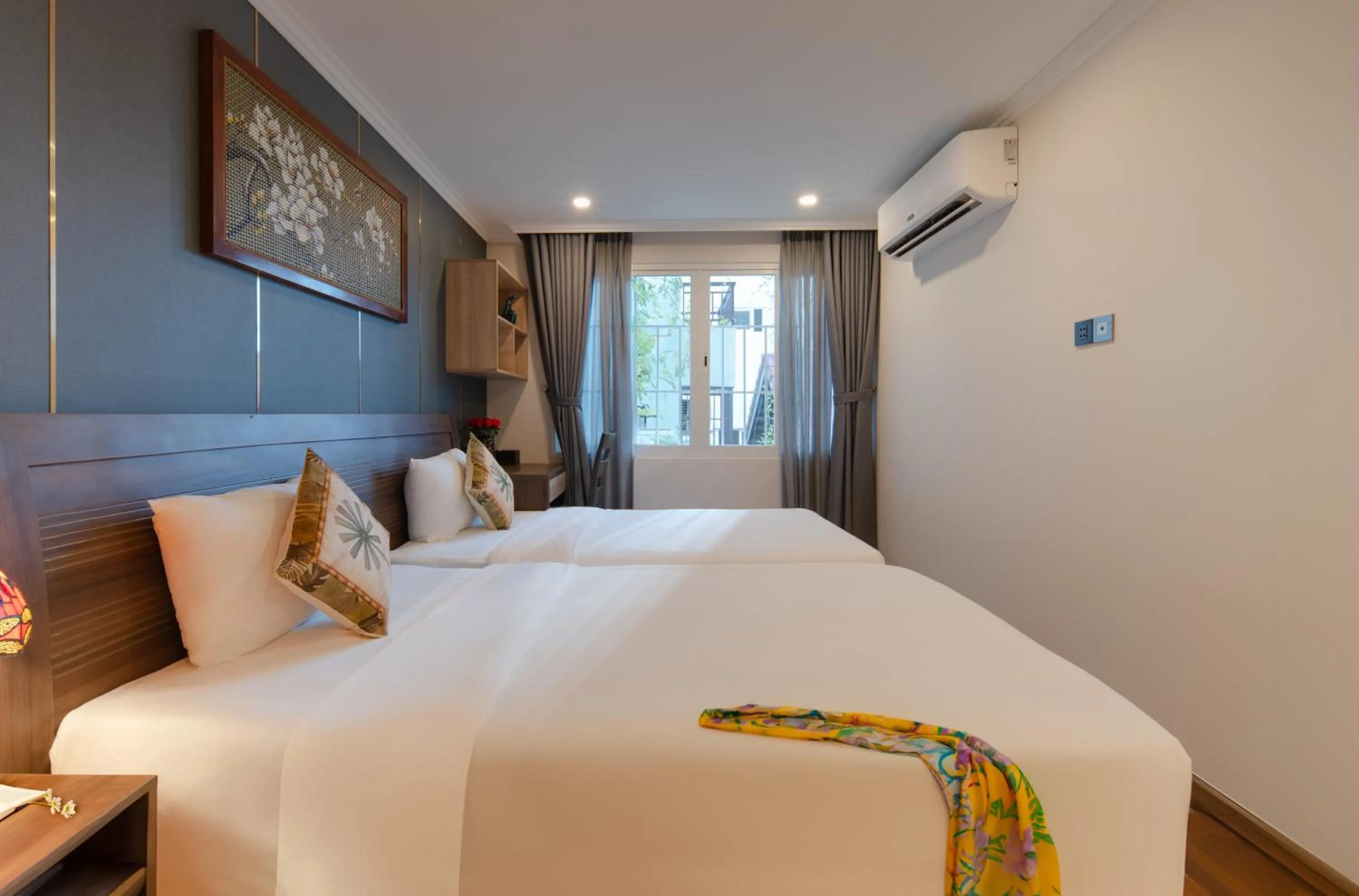 Bed in Aaron Boutique Hotel