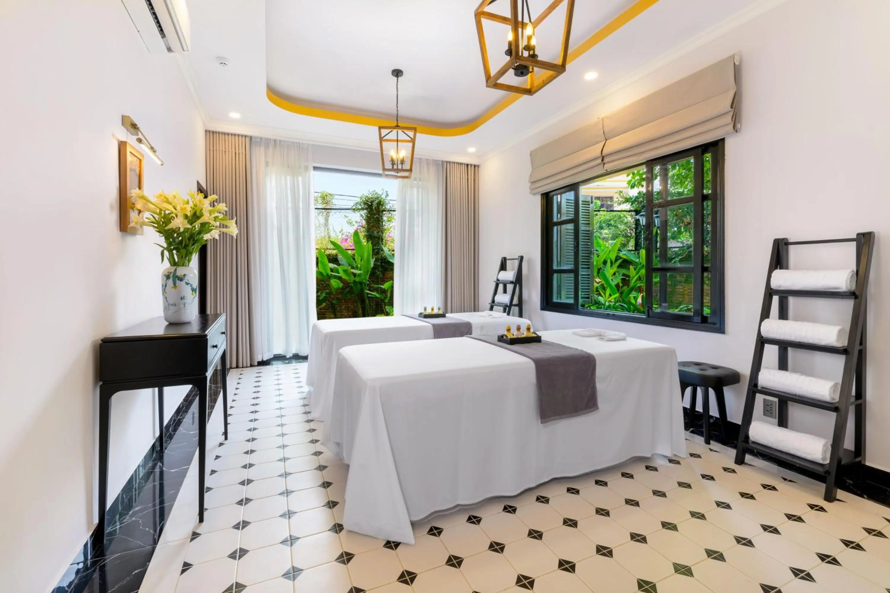 Massage, Bed in Anmira Resort & Spa Hoi An by The Unlimited Collection, Managed by the Ascott