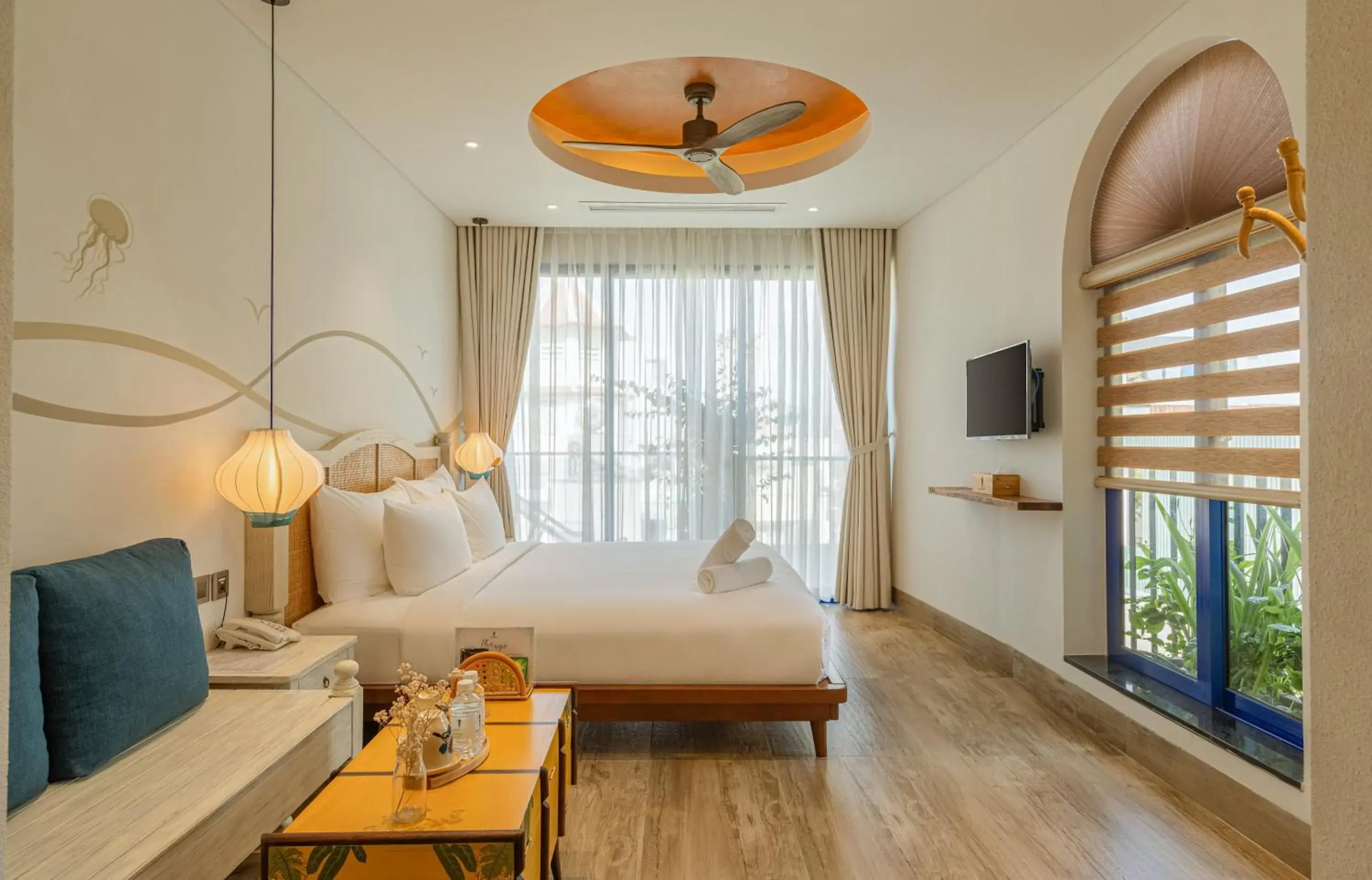 Deluxe King Studio in Seahorse Signature Danang Hotel by Haviland Deluxe King Studio in Seahorse Signature Danang Hotel by Haviland