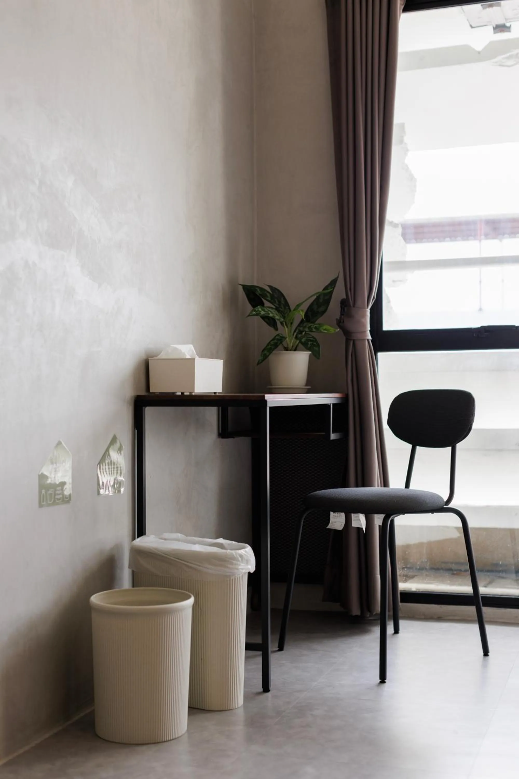 Seating area in C'HOUSE Bangkok