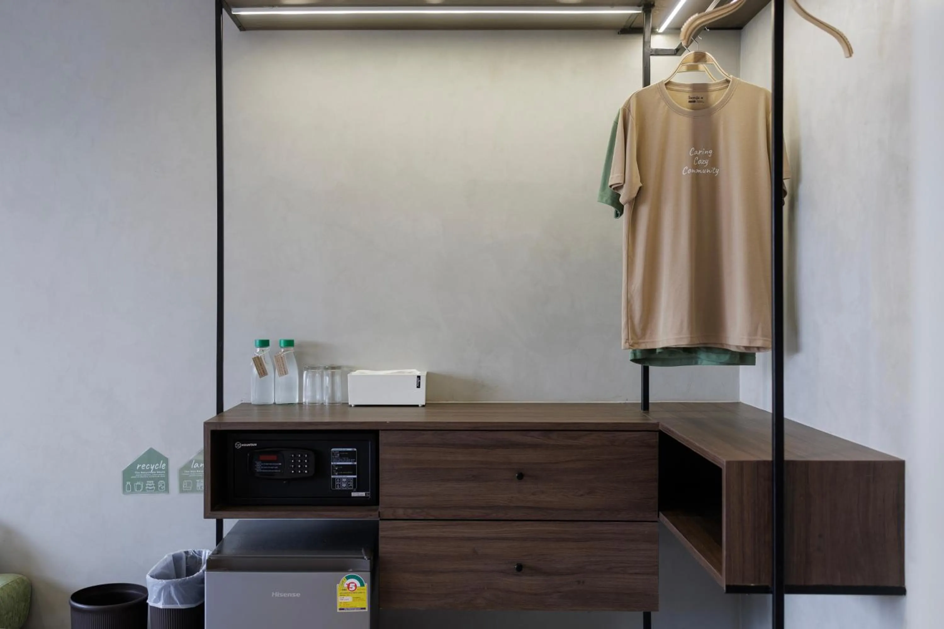 hair dresser in C'HOUSE Bangkok