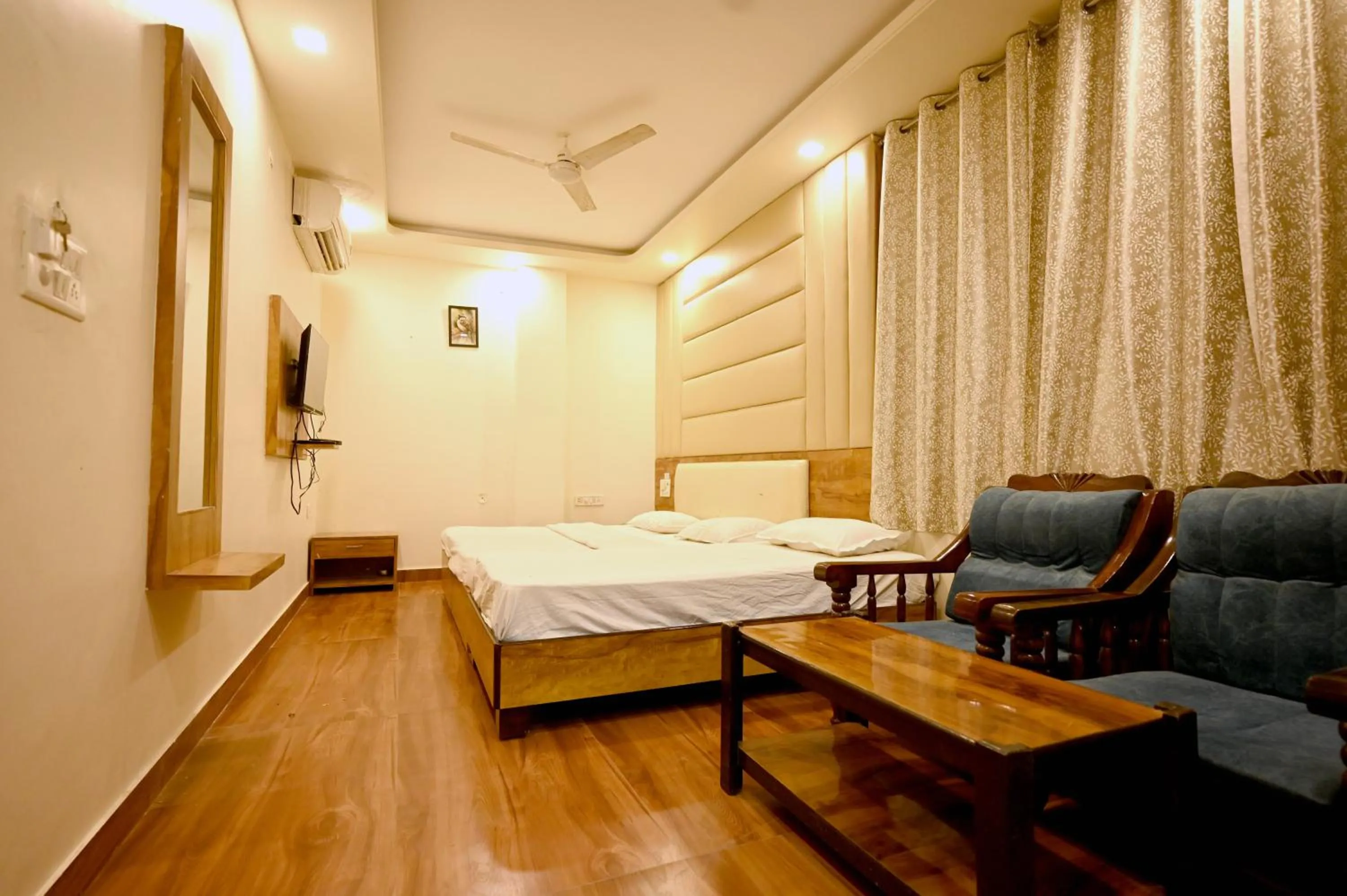 Bed in Hotel Vrindavan Palace