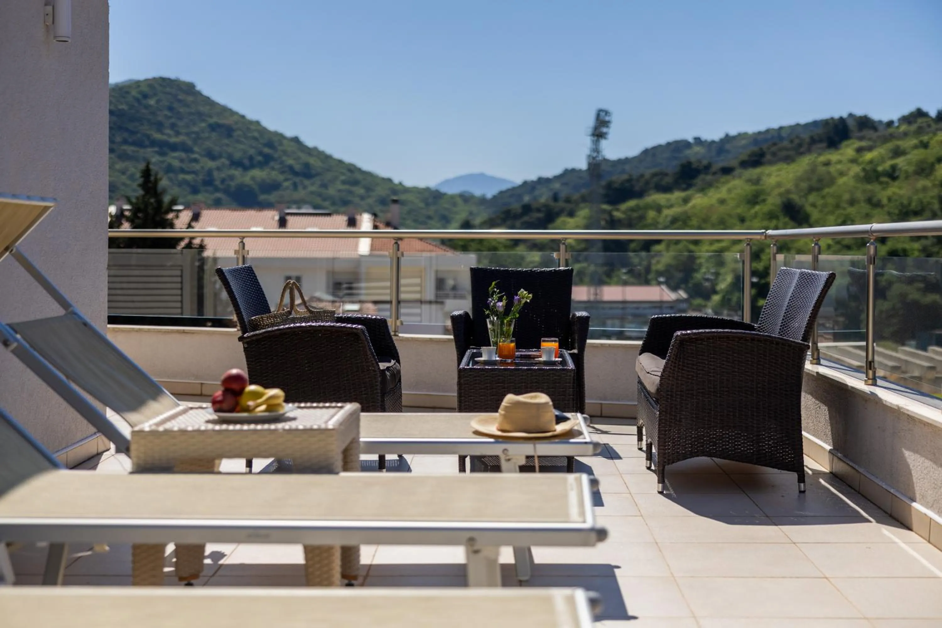 Day in Apartments Del Mar