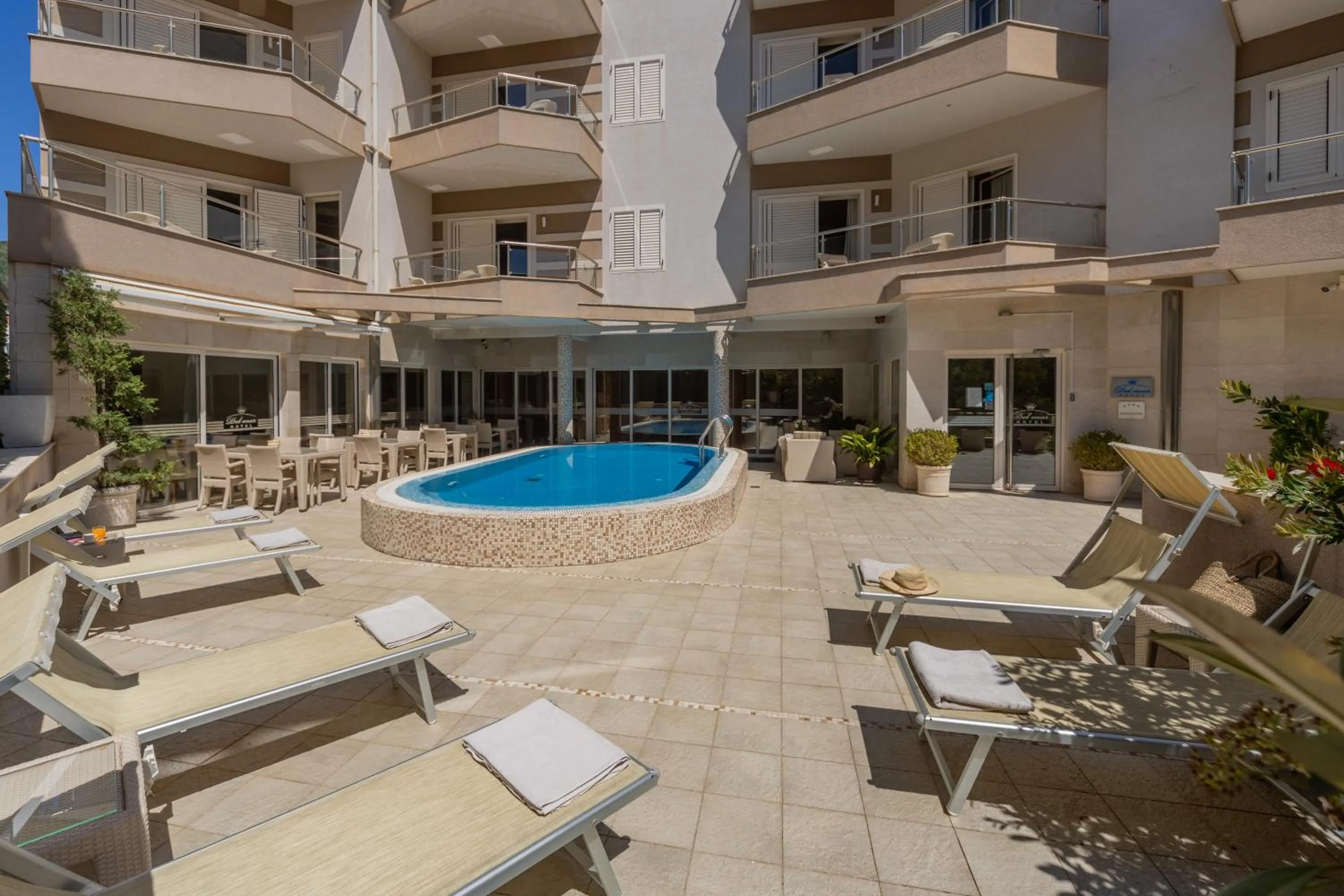 Property building in Apartments Del Mar