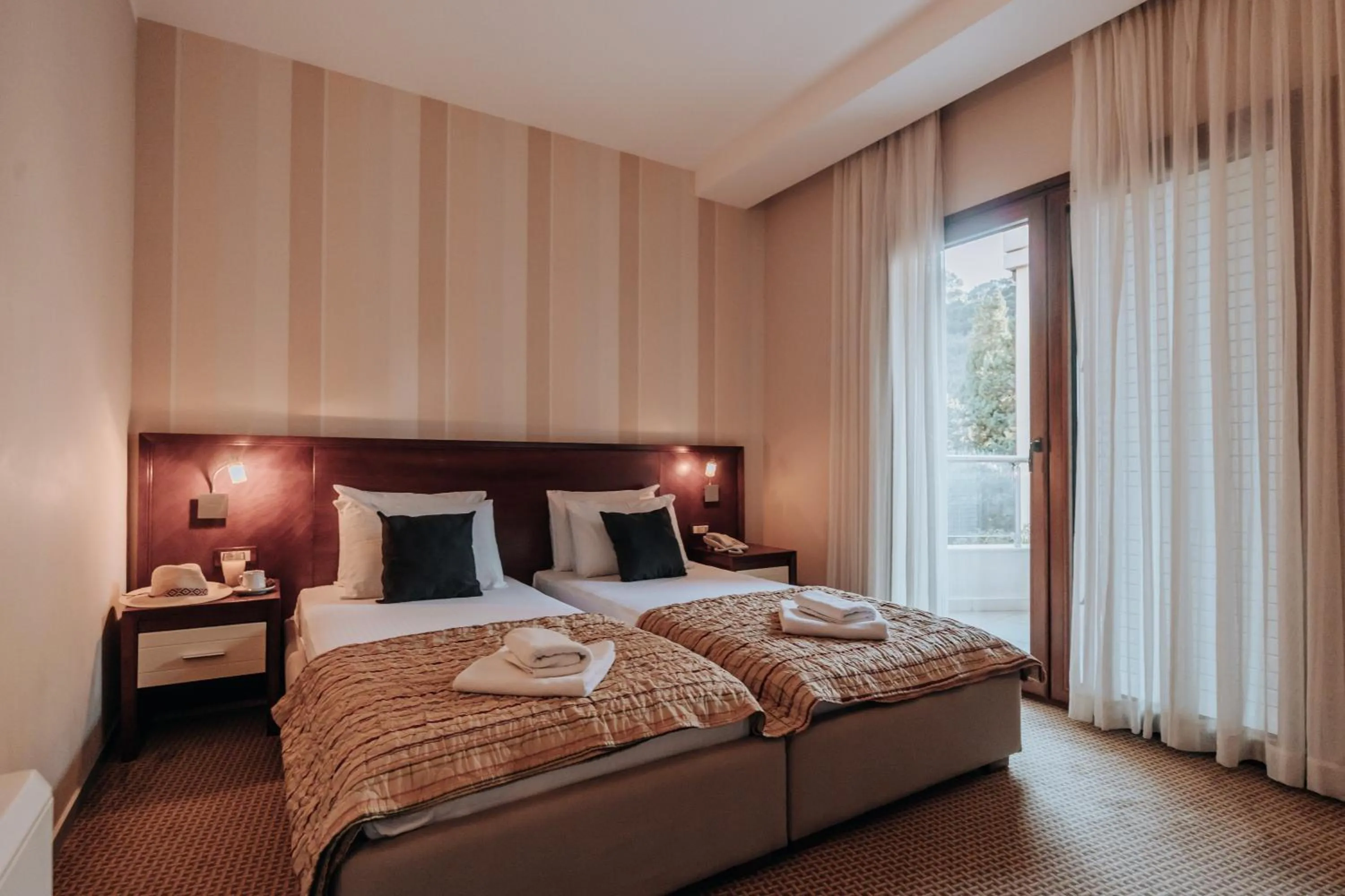 Bed in Apartments Del Mar