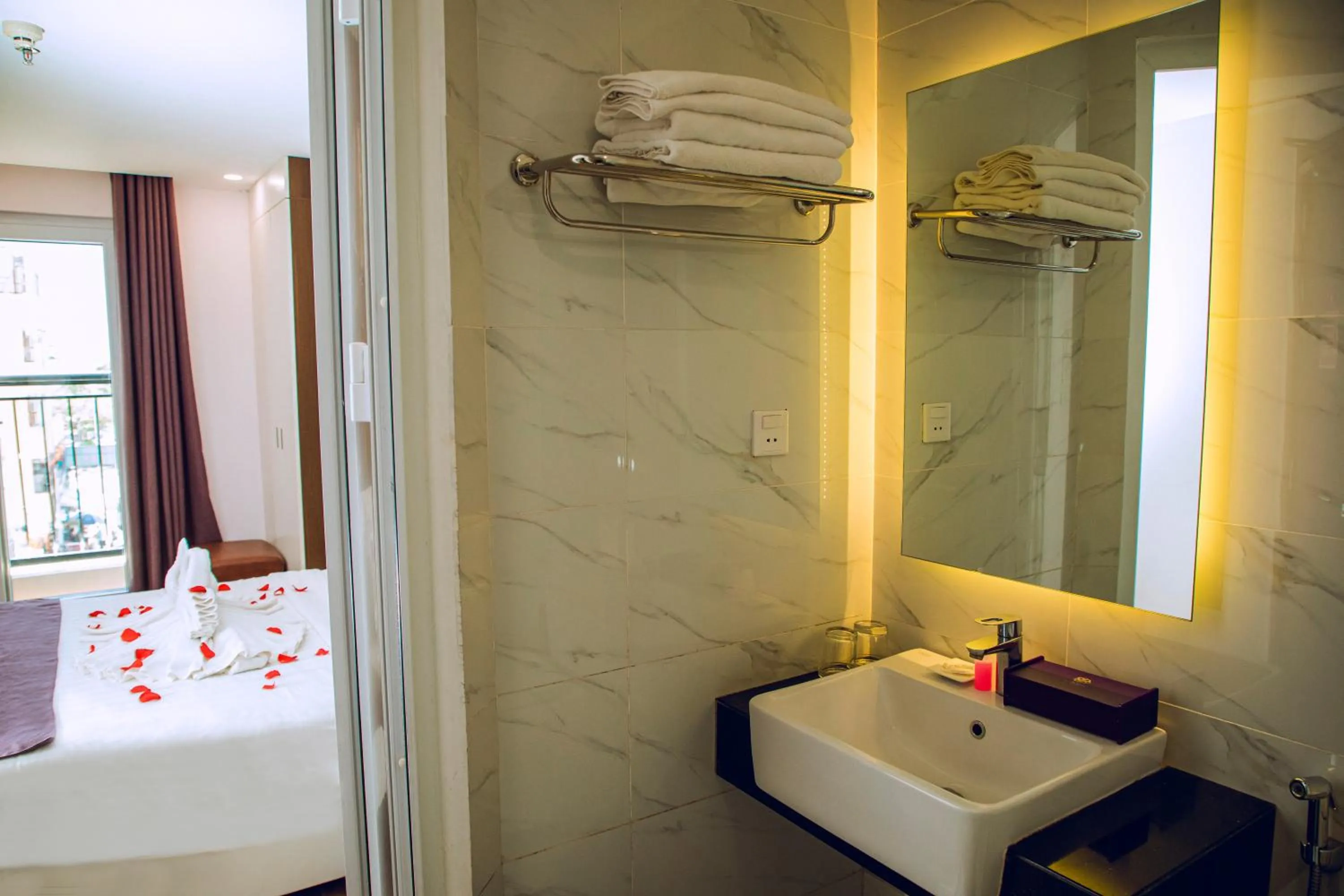 Bathroom in Morris Hotel Nha Trang