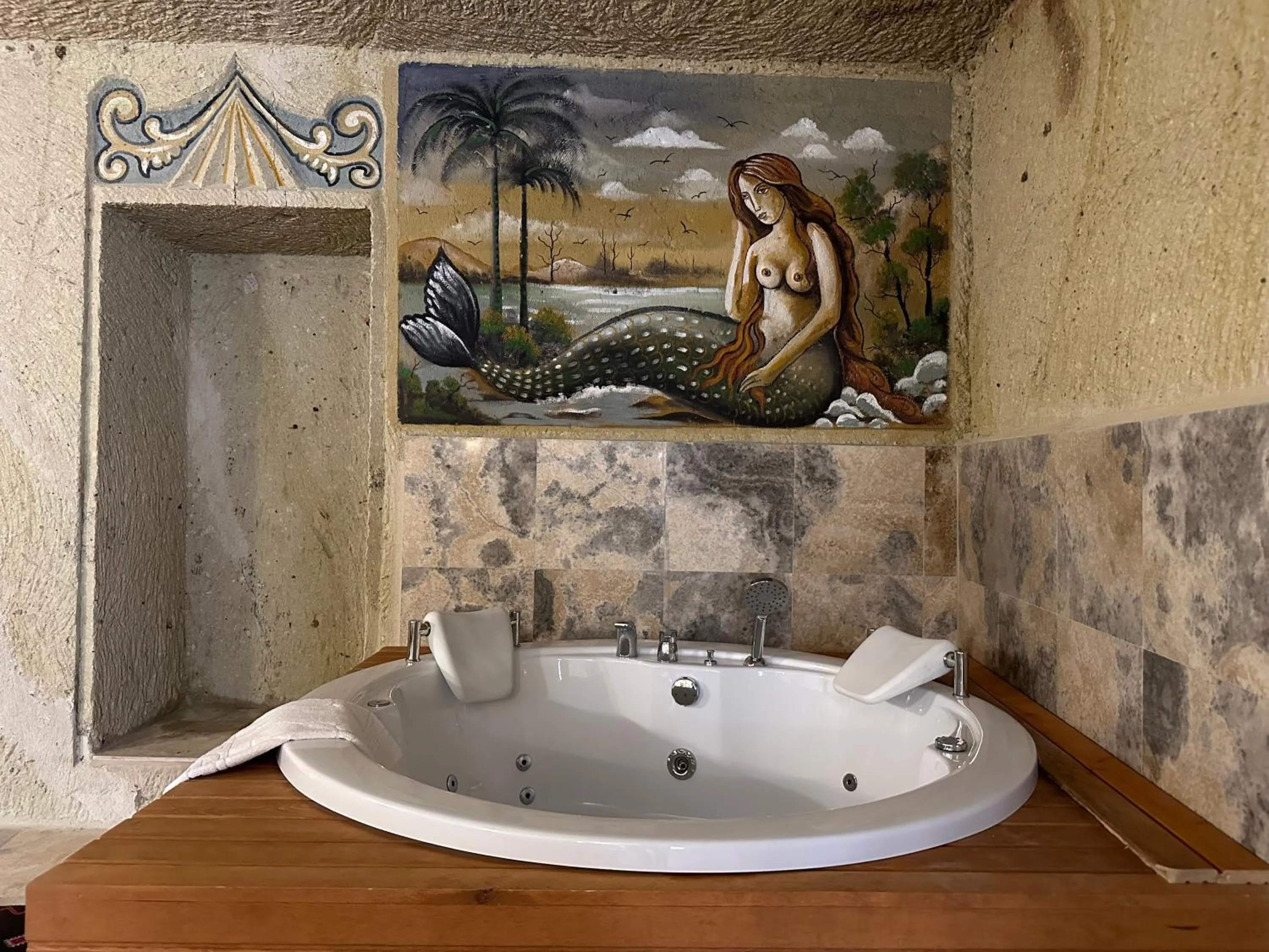 Decorative detail in Doctor's Cave Cappadocia