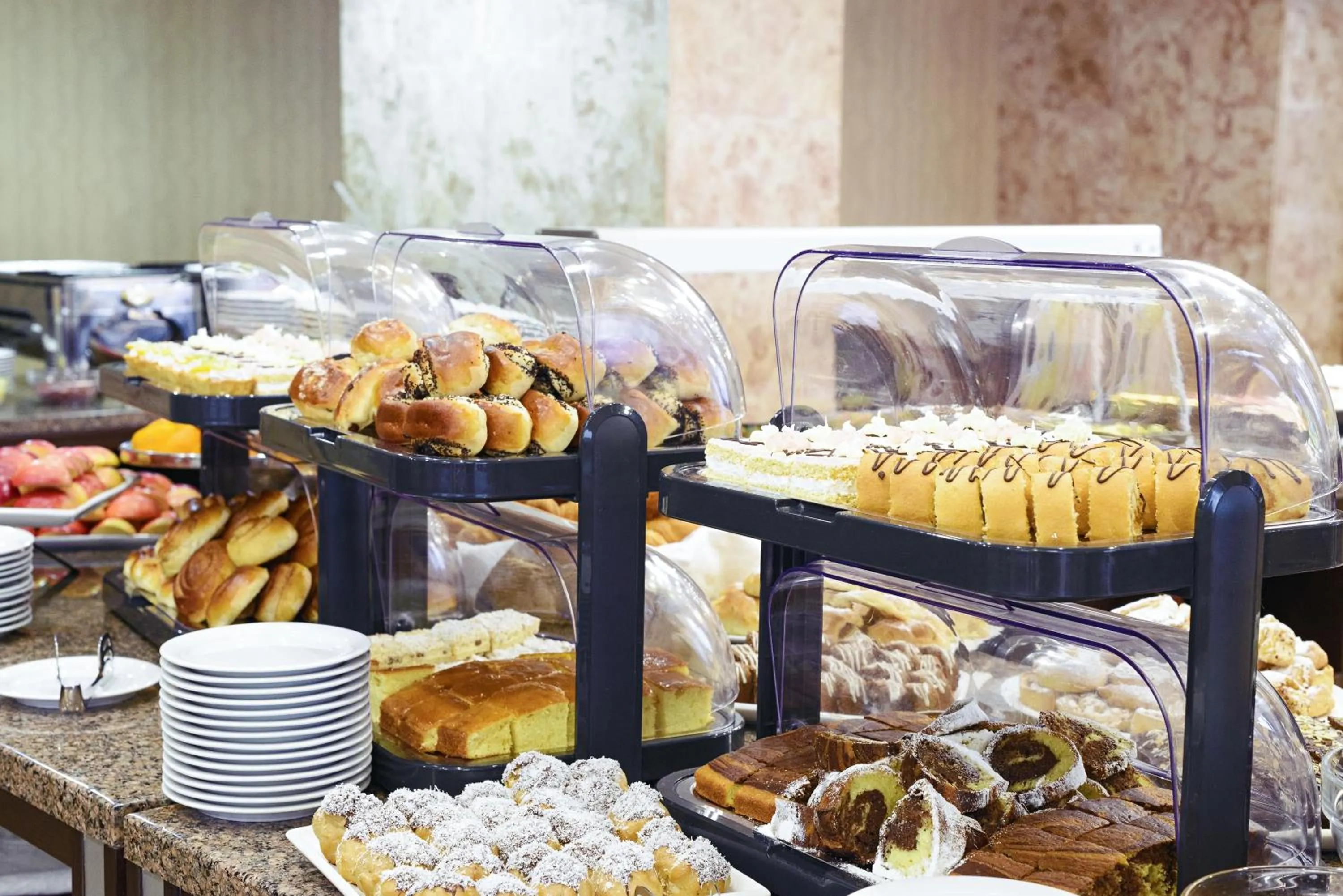 Breakfast in Premier Hotel Rus