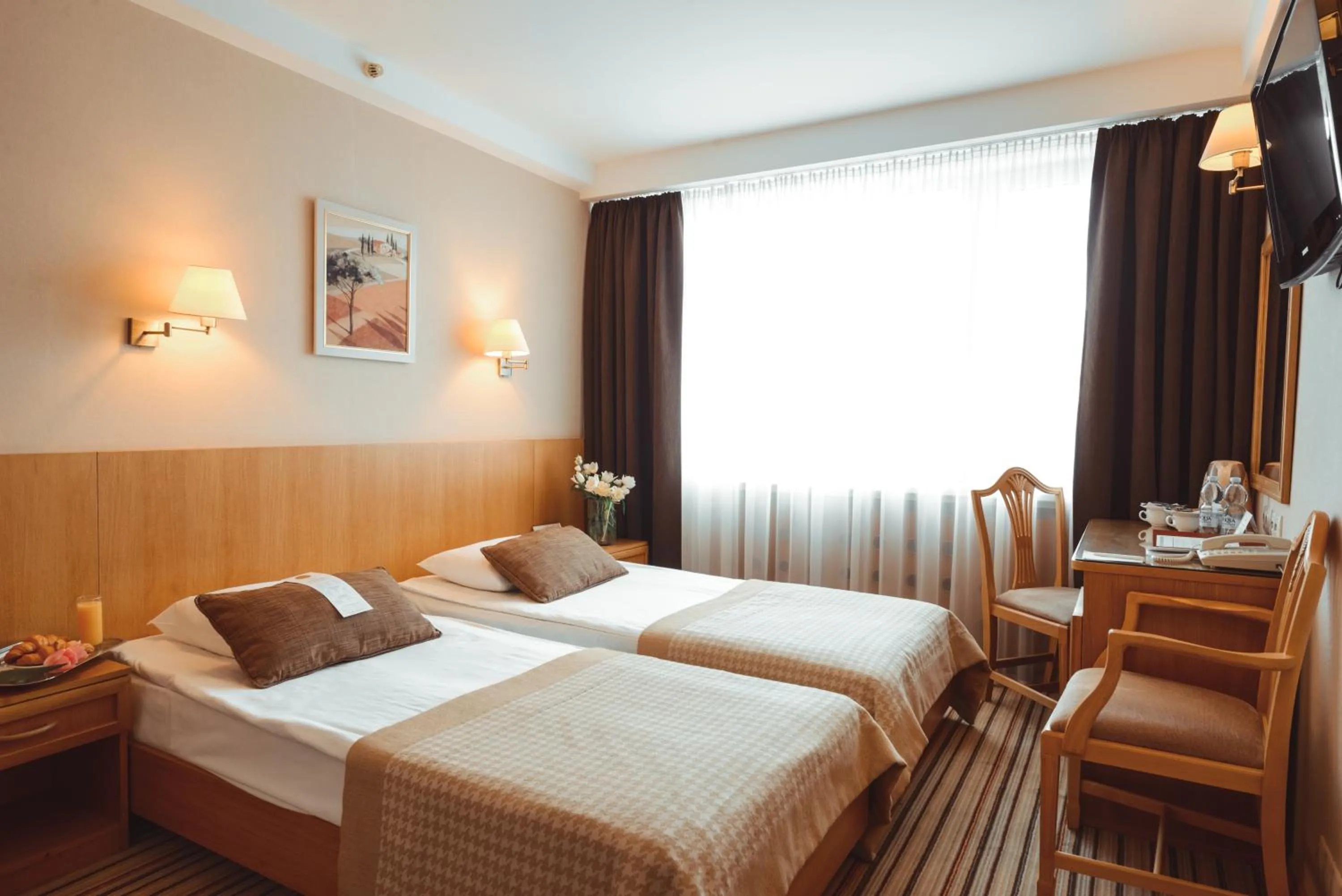 Photo of the whole room, Bed in Premier Hotel Rus