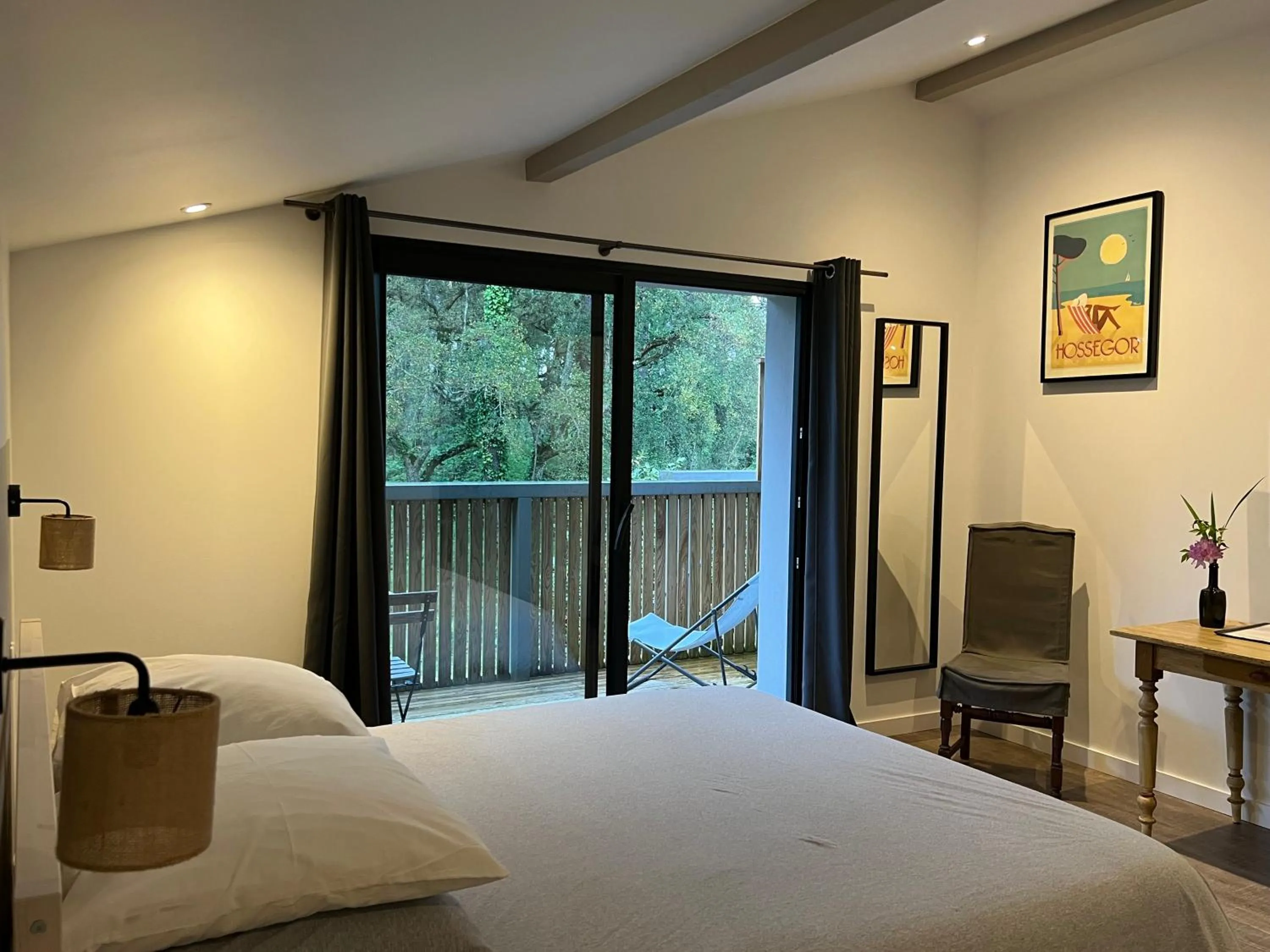 Bedroom, Bed in Laguillotte