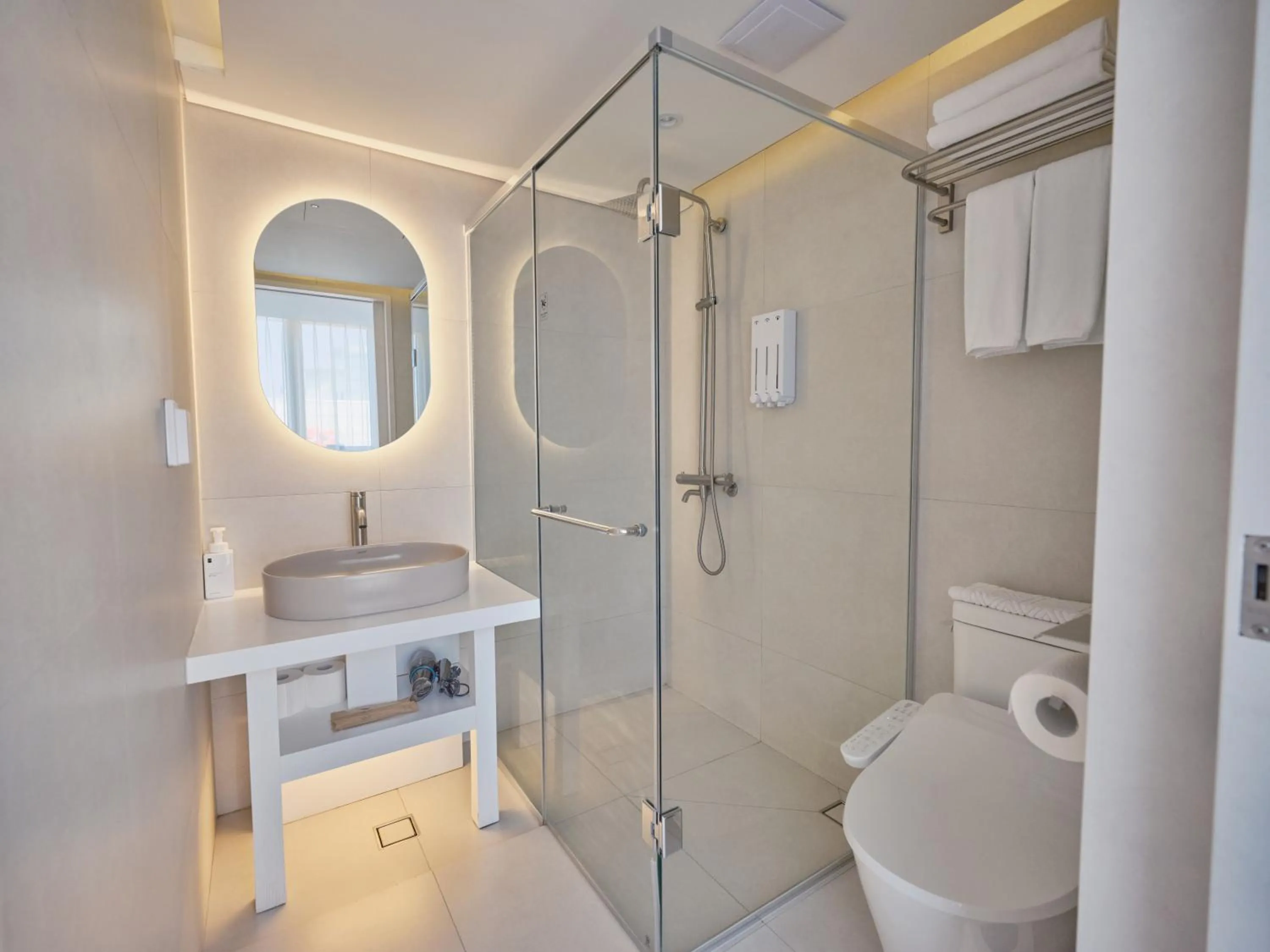 Toilet in The Leap Seoul Sadang