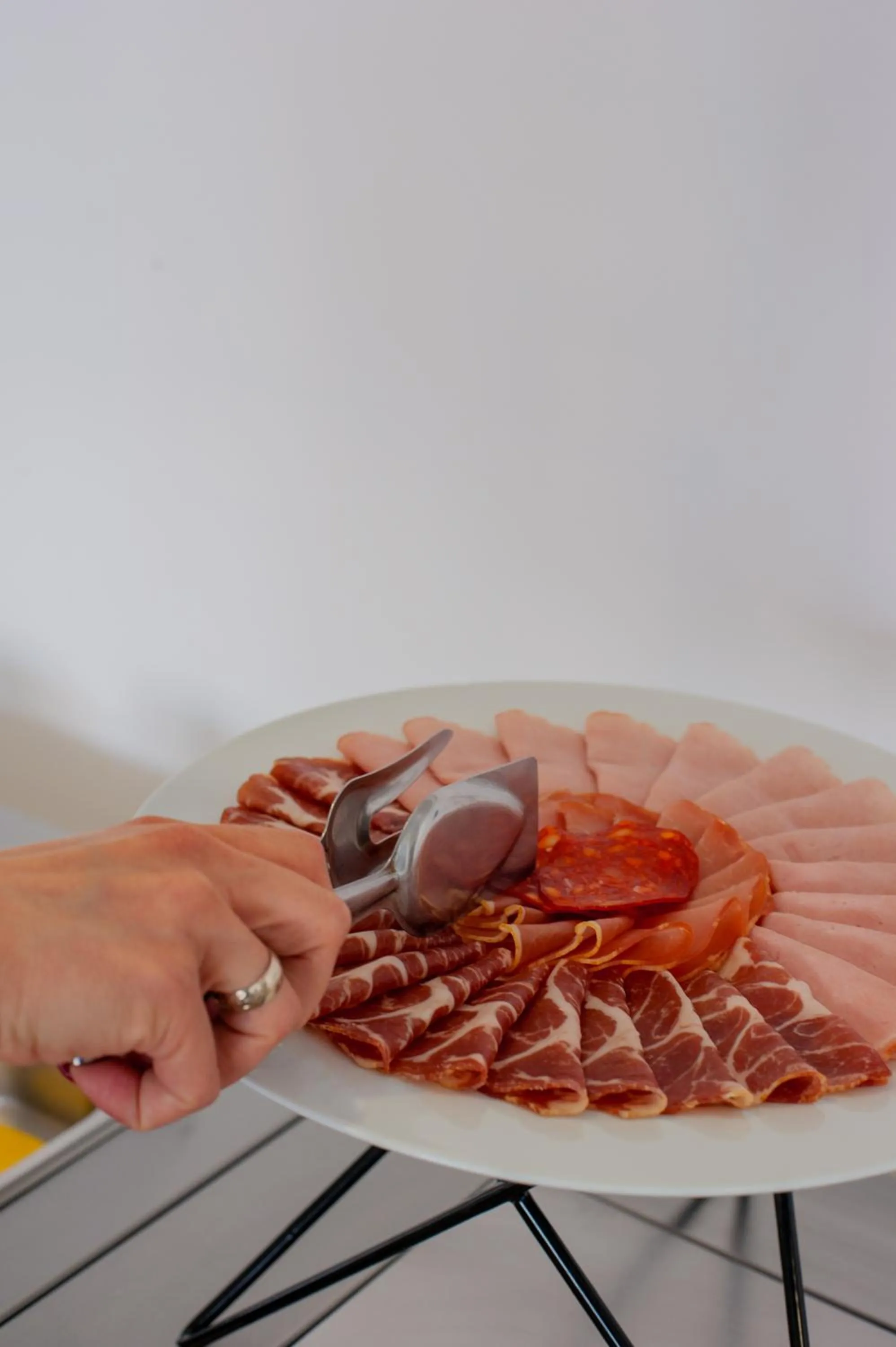 Food and drinks in Garni Hotel Centar