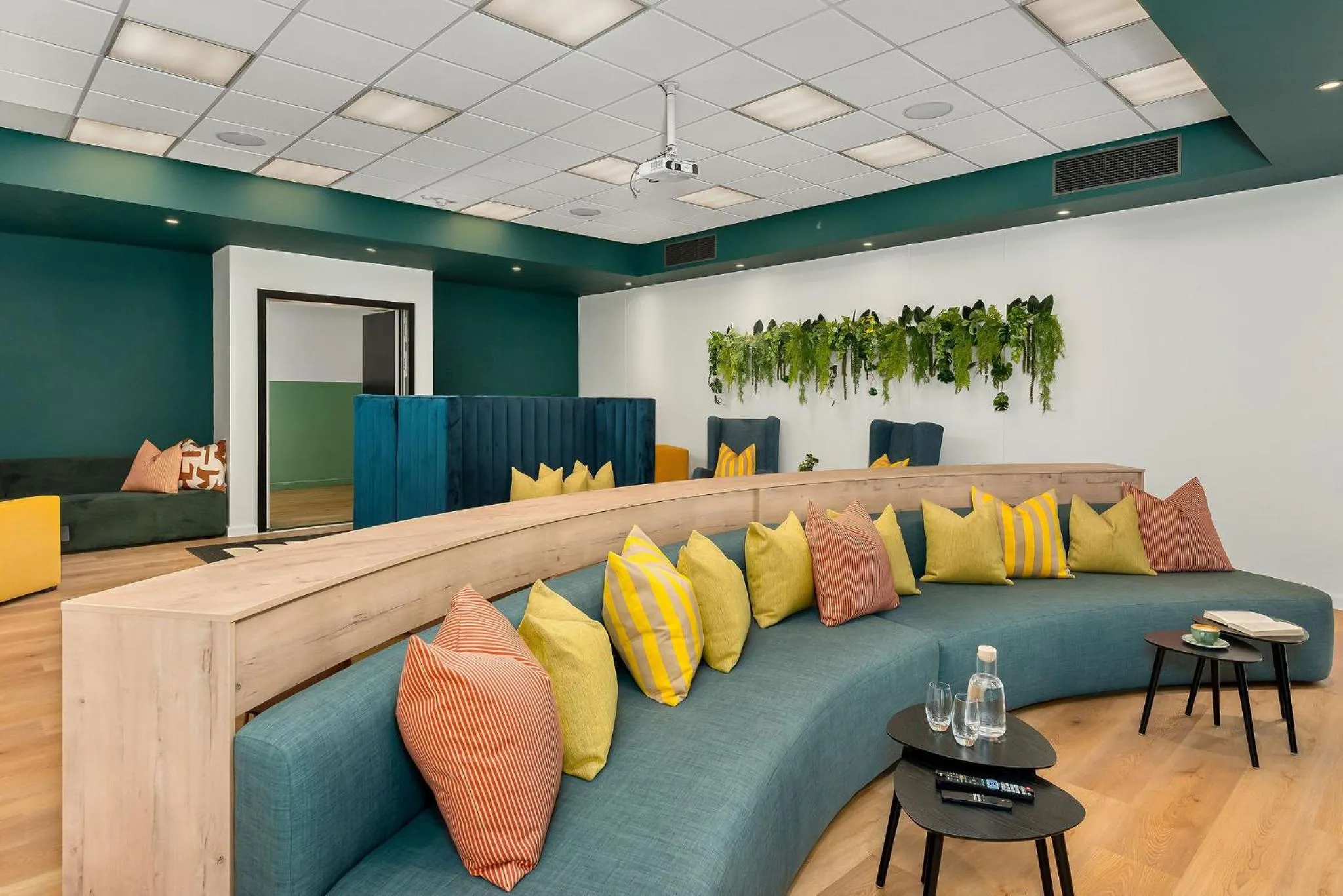 Communal lounge/ TV room in Neighbourgood Newlands