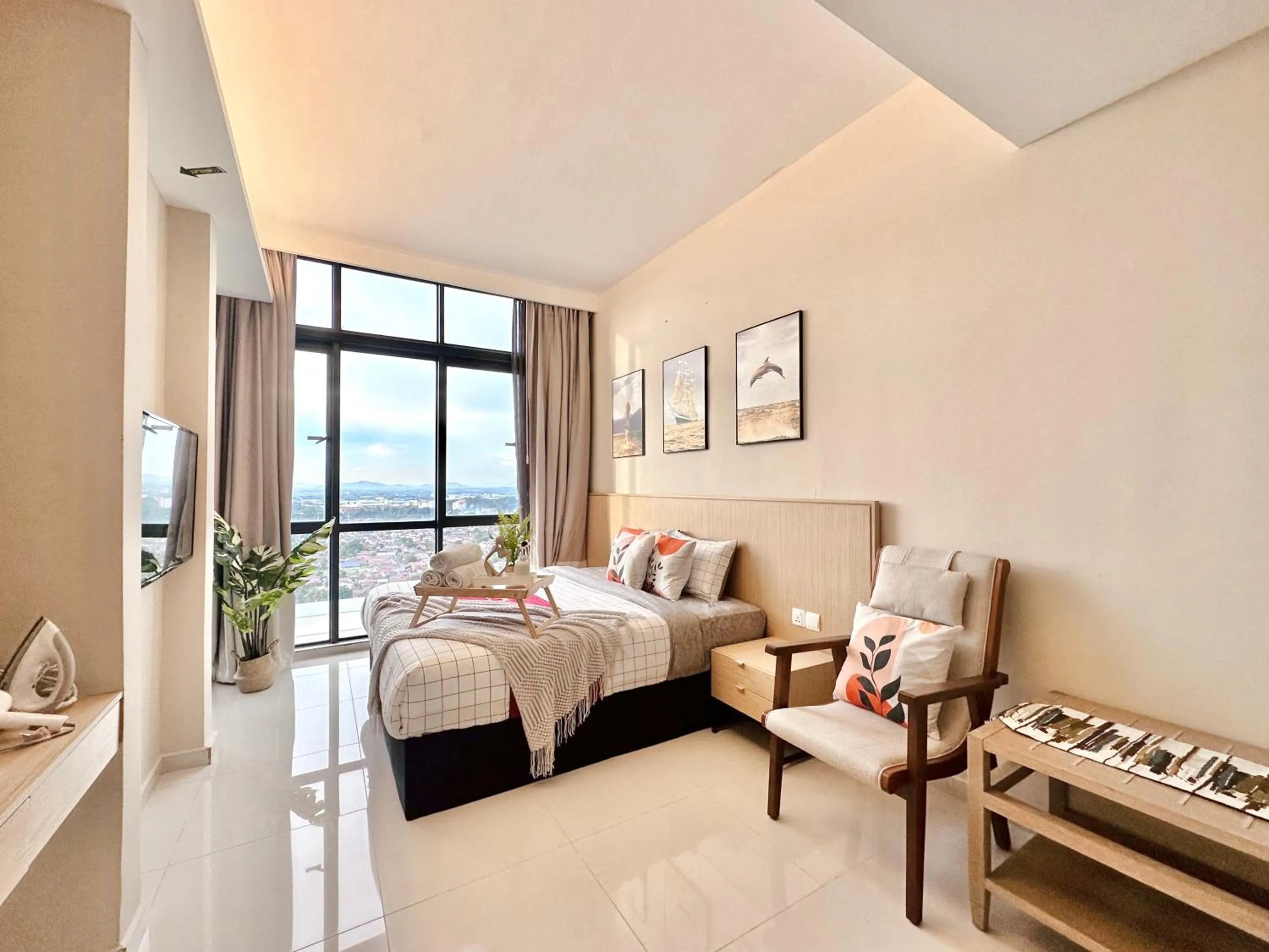 Bed in Alviv 99 Suites I Family Suite I 4-7 pax I 5minsMelakaCruise I JonkerSt